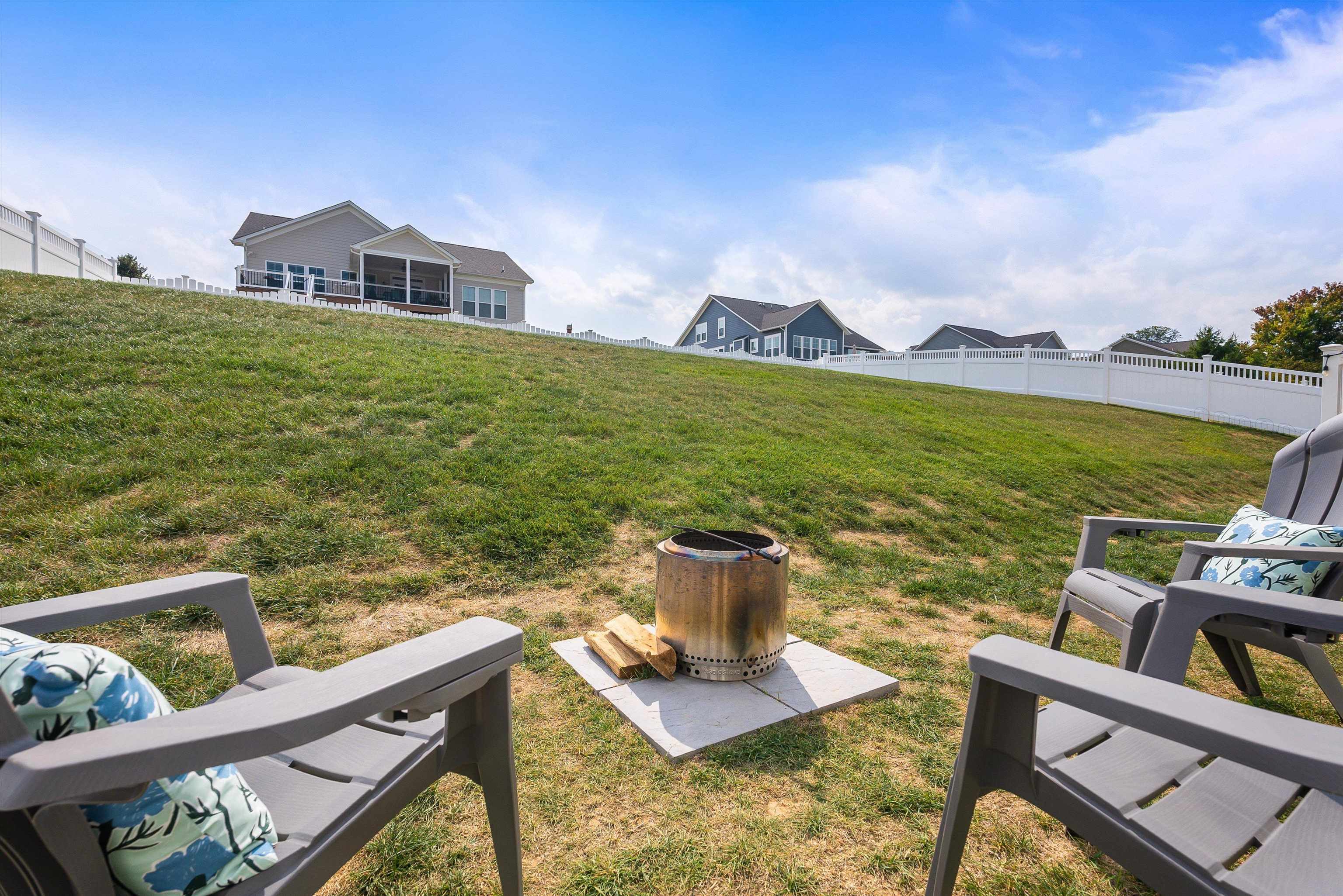 3130 CLUBHOUSE HILL RD