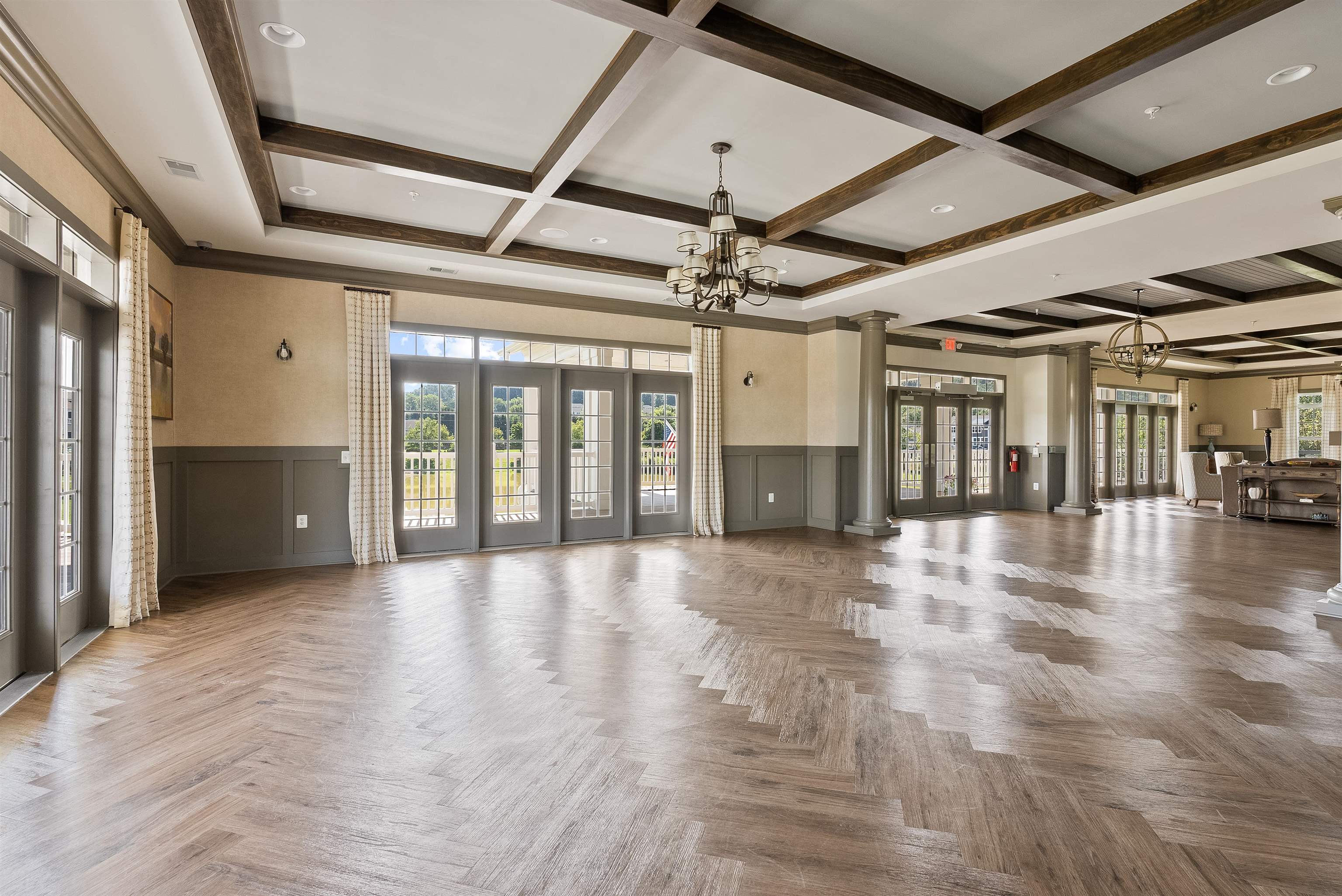 3130 CLUBHOUSE HILL RD