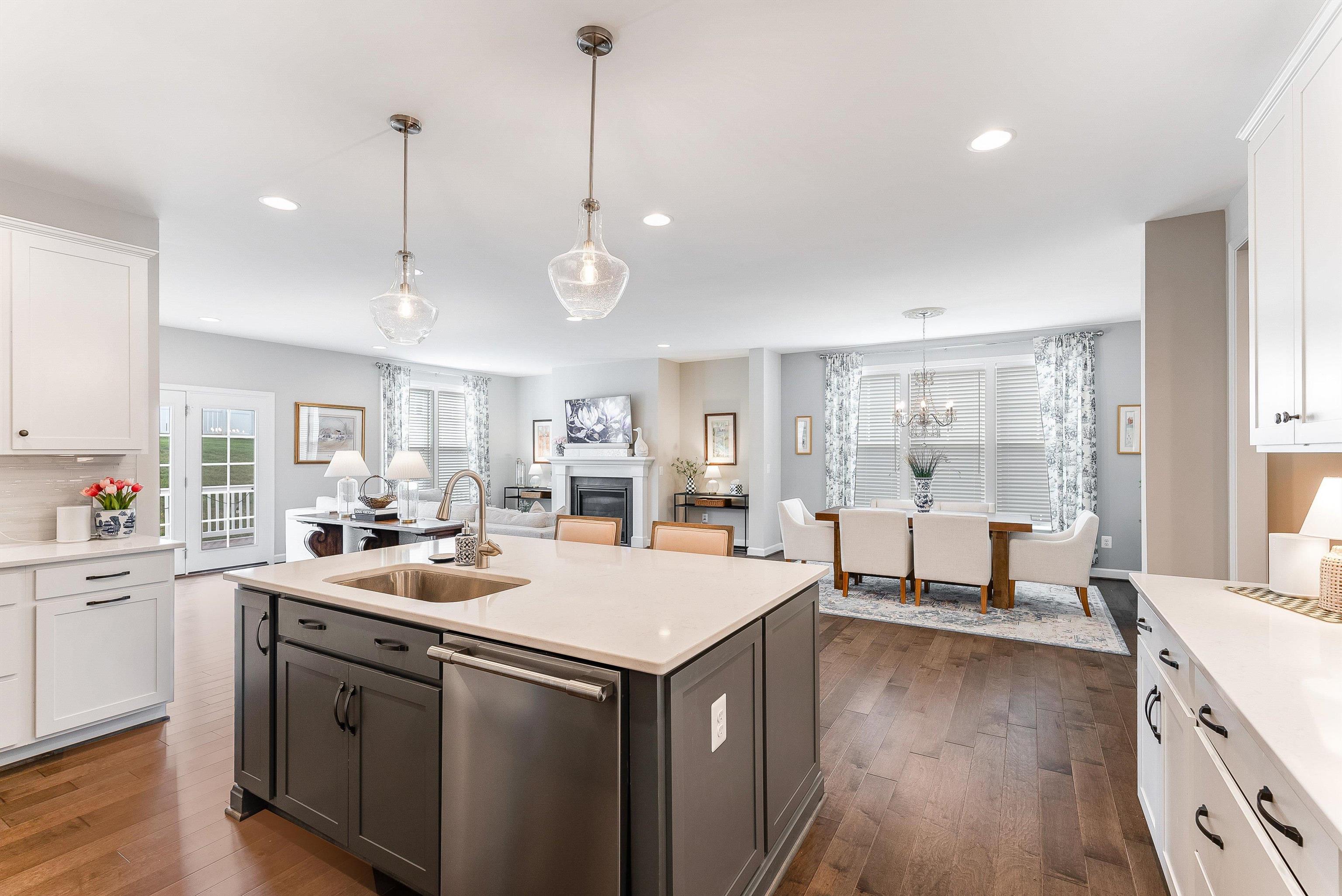 3130 CLUBHOUSE HILL RD