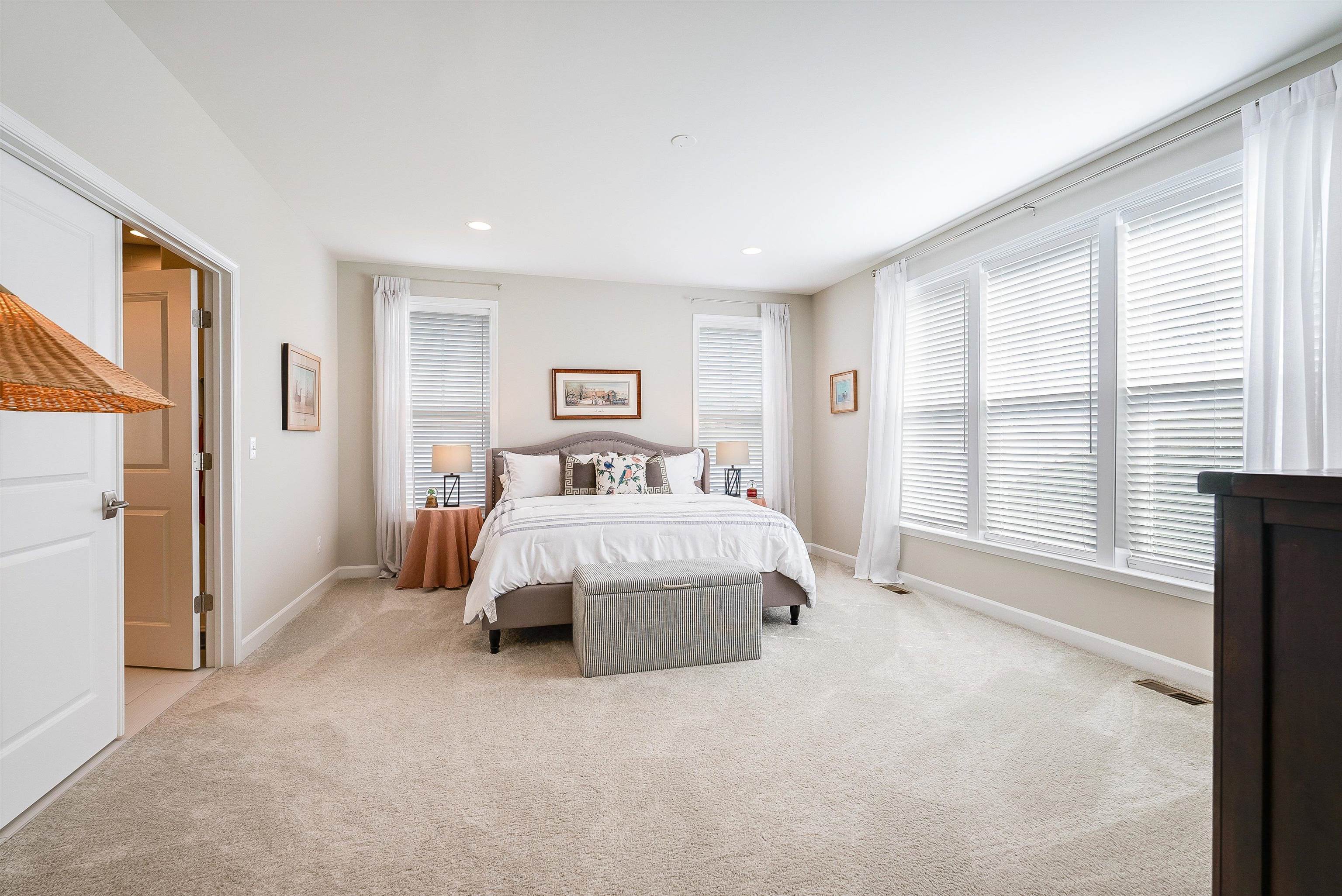 3130 CLUBHOUSE HILL RD