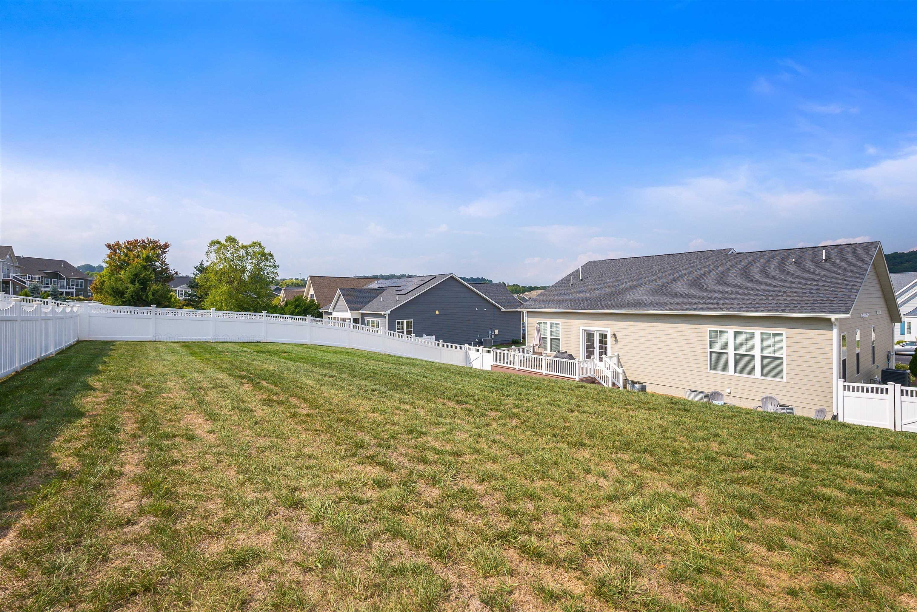 3130 CLUBHOUSE HILL RD