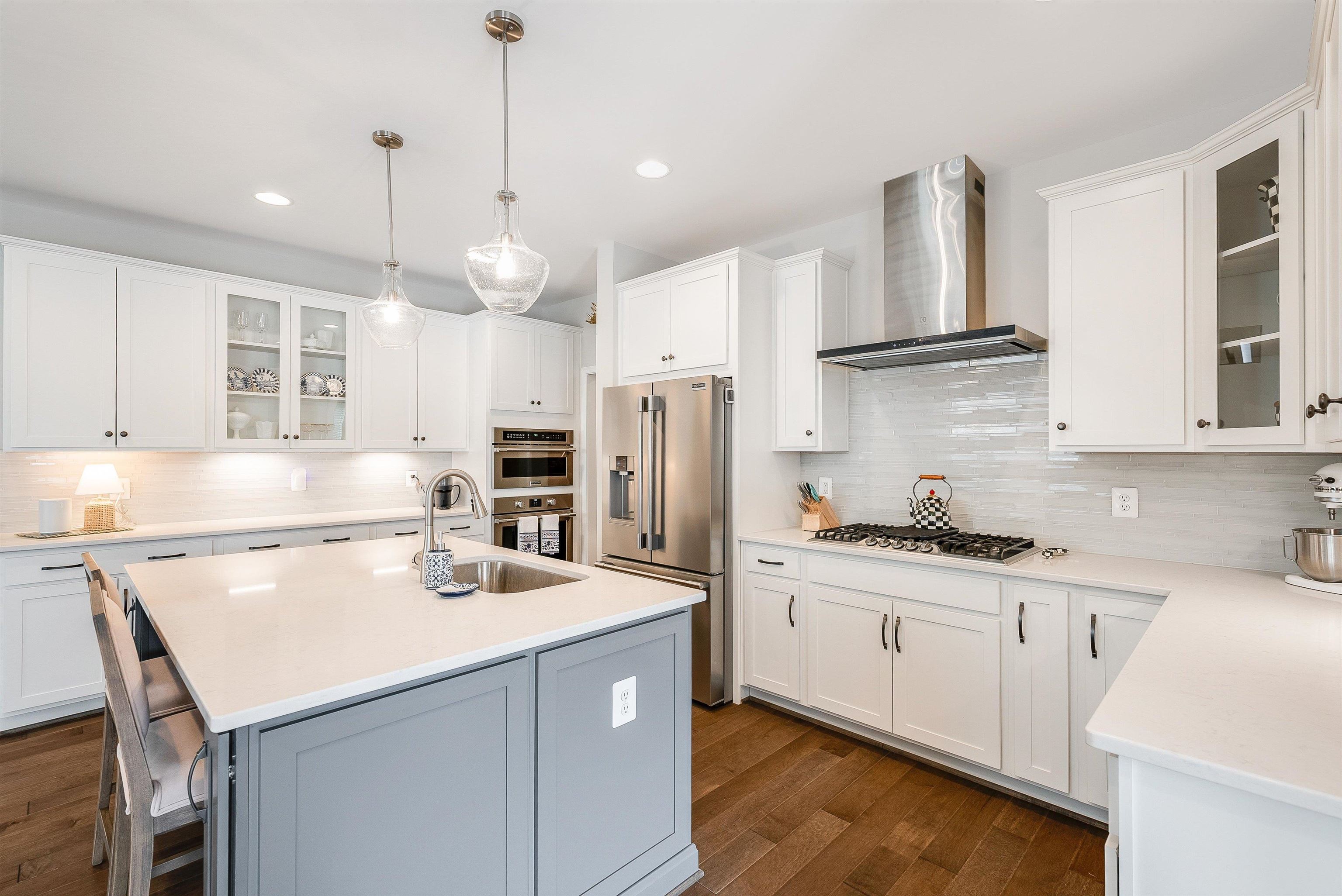 3130 CLUBHOUSE HILL RD