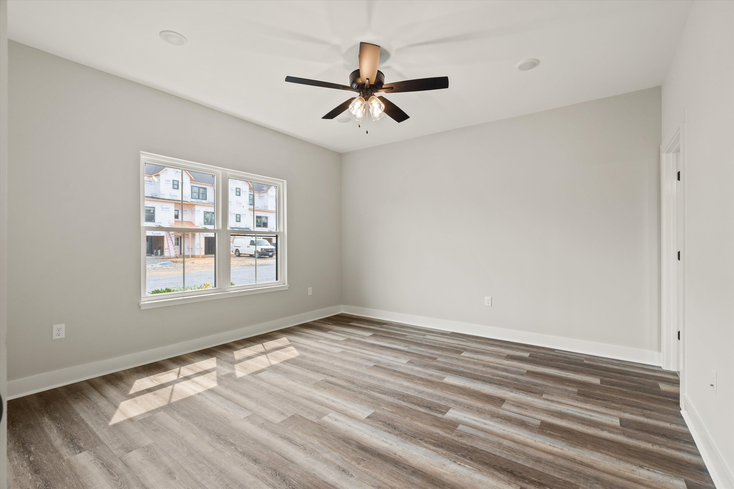 10 PRAIRIE CT