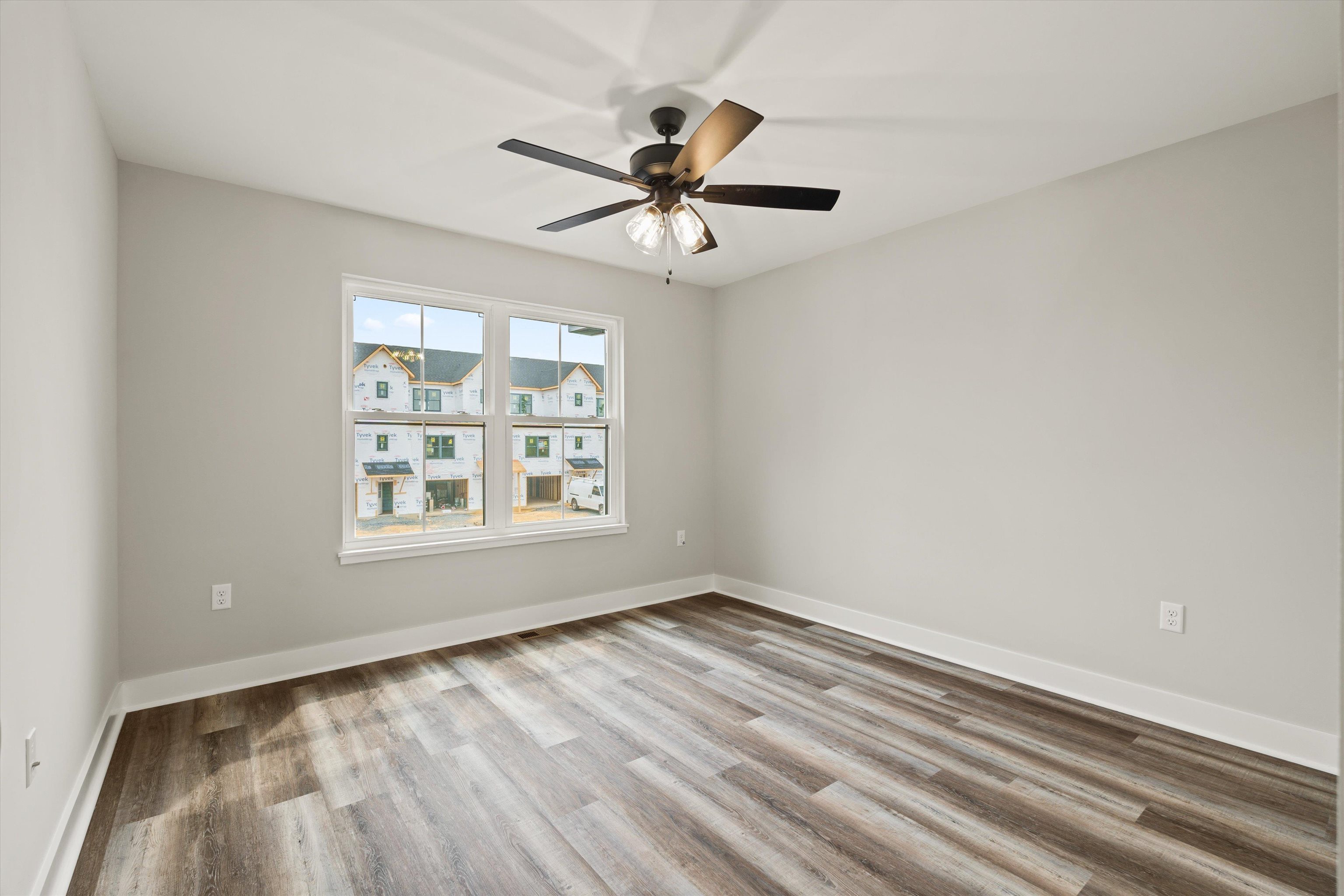 10 PRAIRIE CT