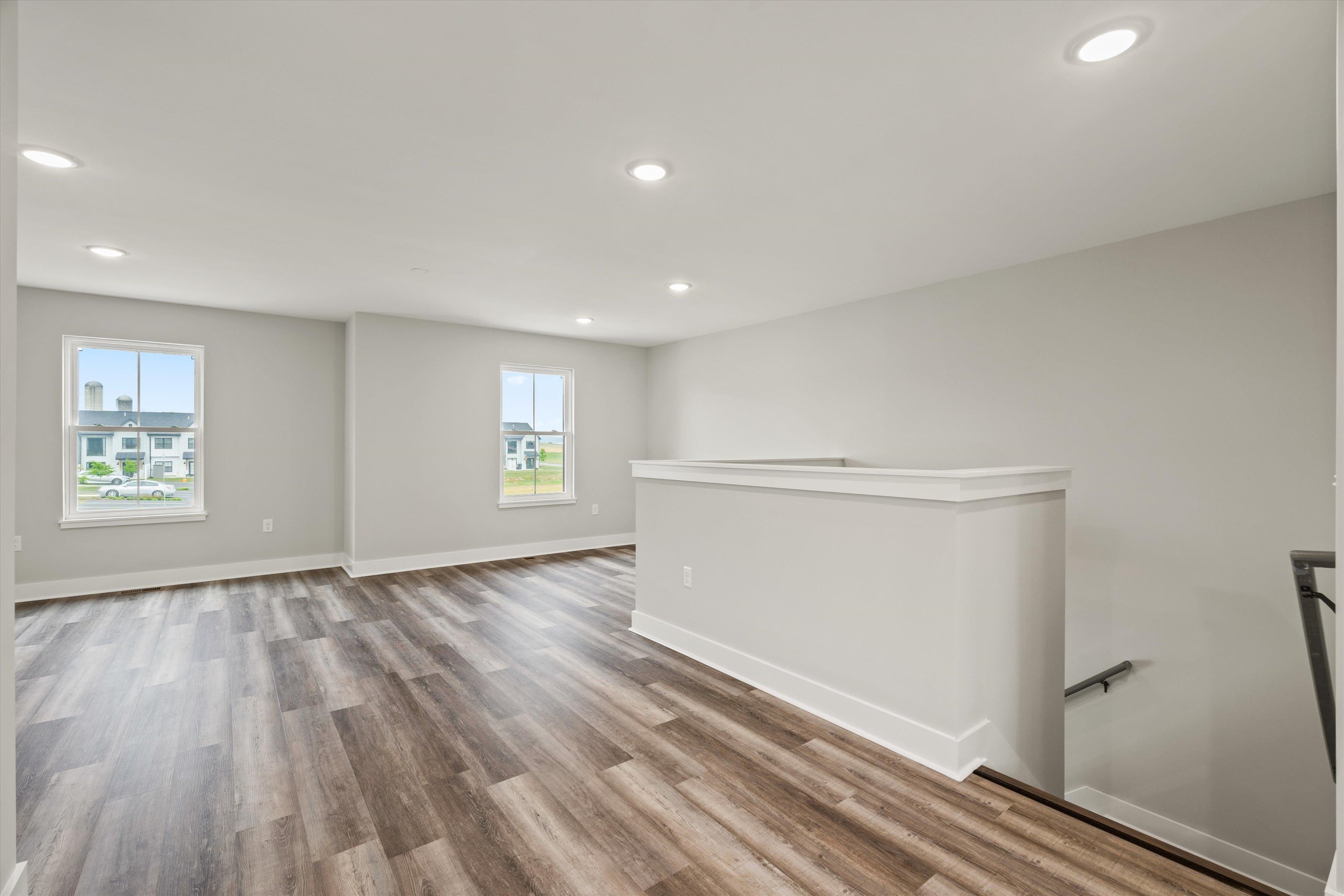 10 PRAIRIE CT