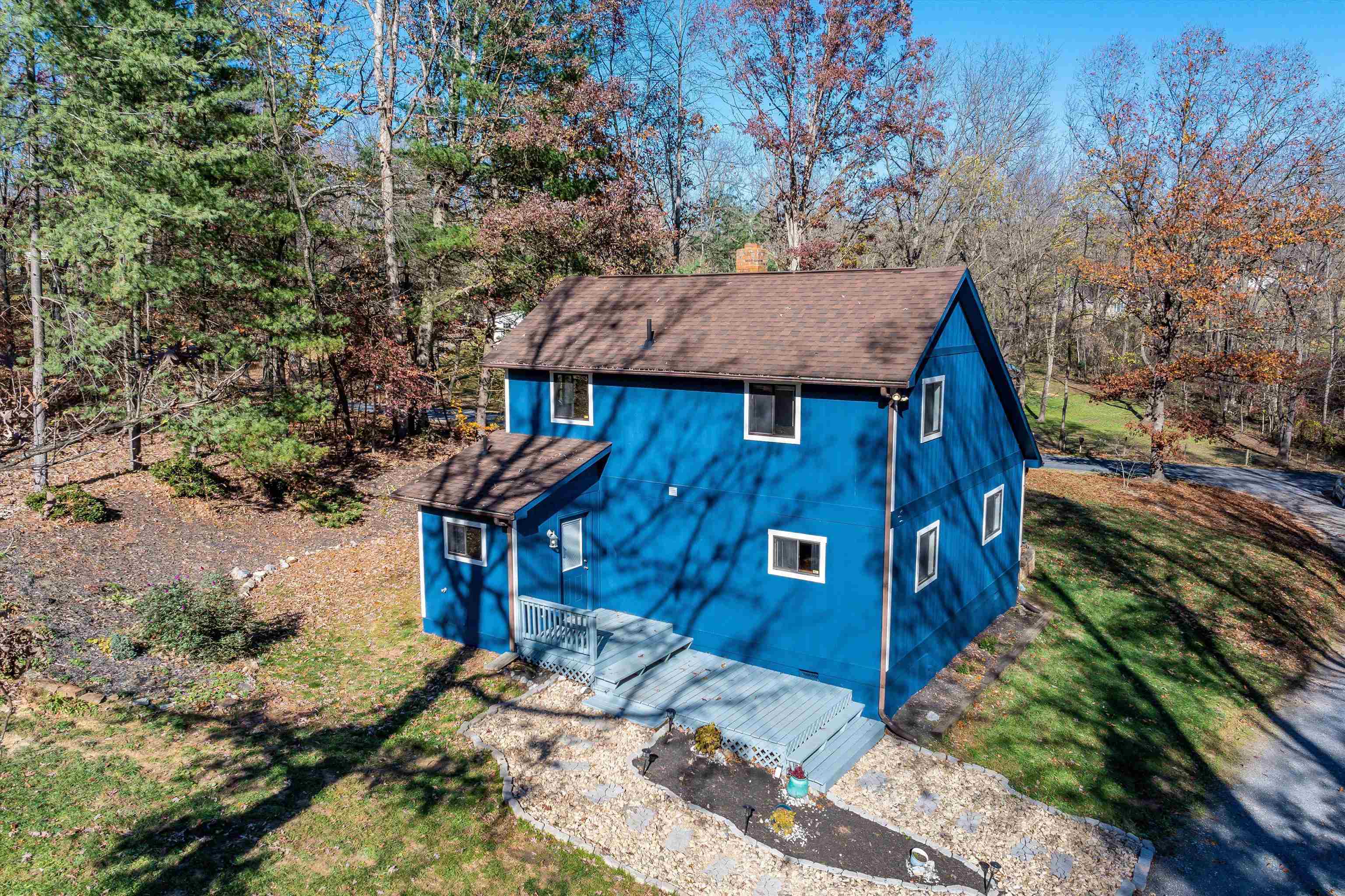 2497 LACEY SPRING RD