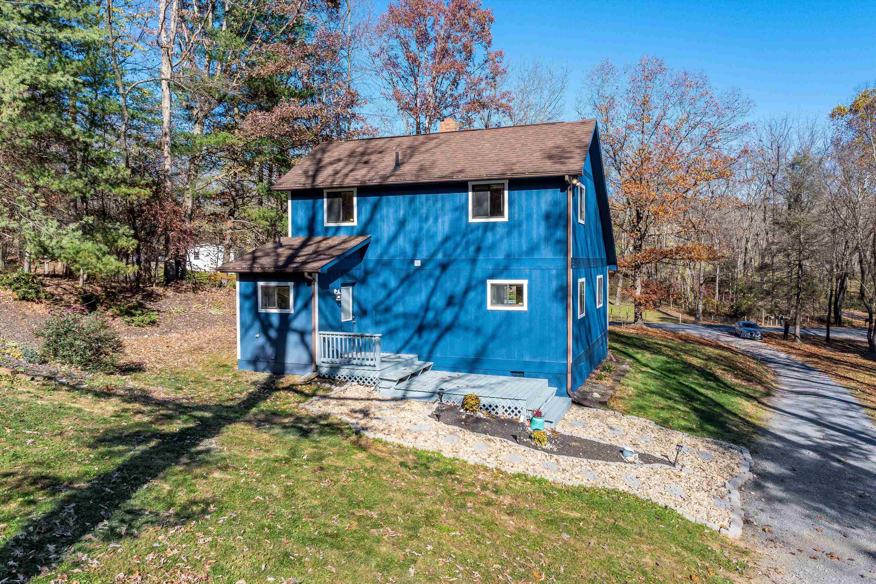 2497 LACEY SPRING RD