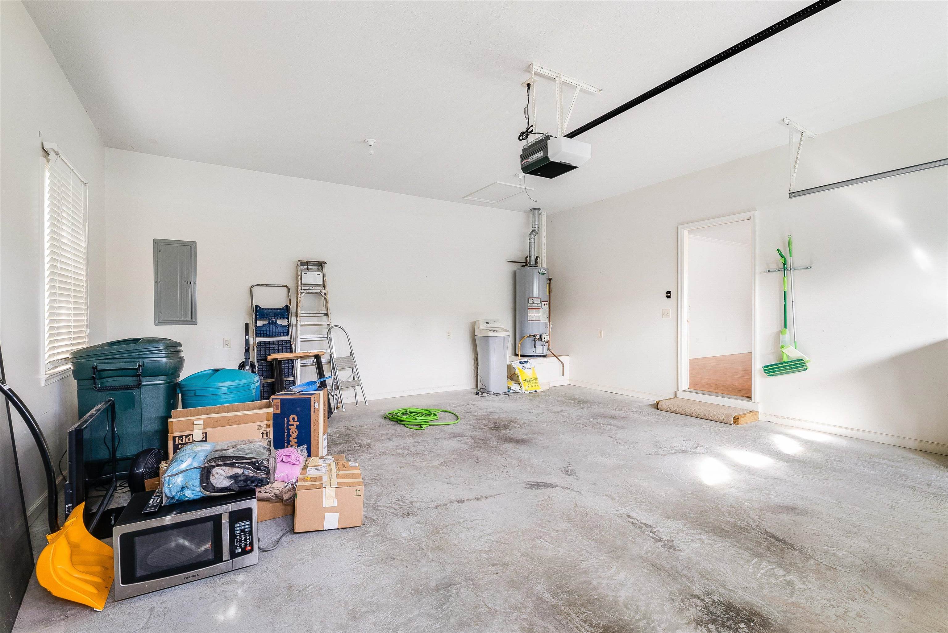 43 GREENVIEW LN