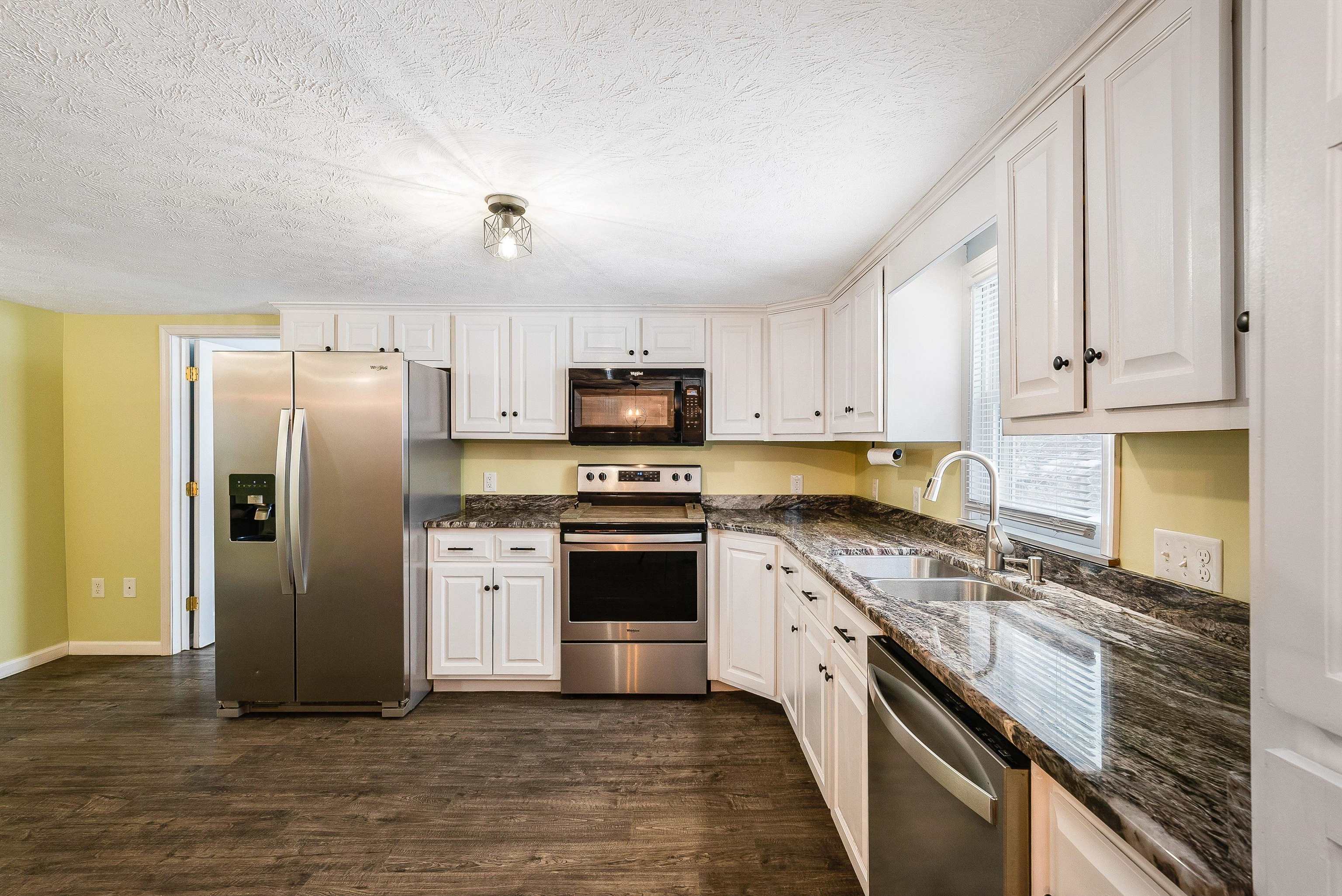 12377 PORT REPUBLIC RD