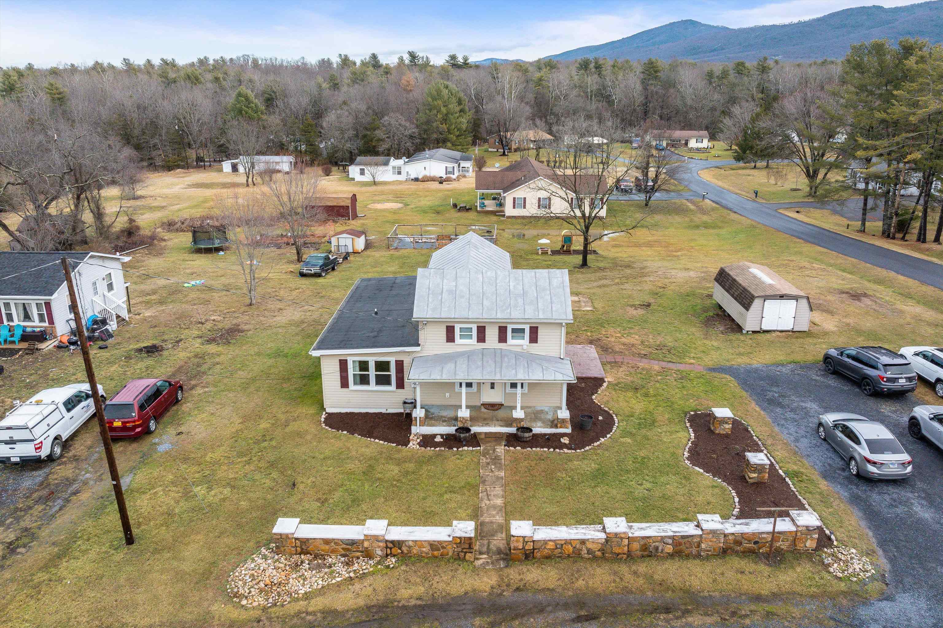 12377 PORT REPUBLIC RD