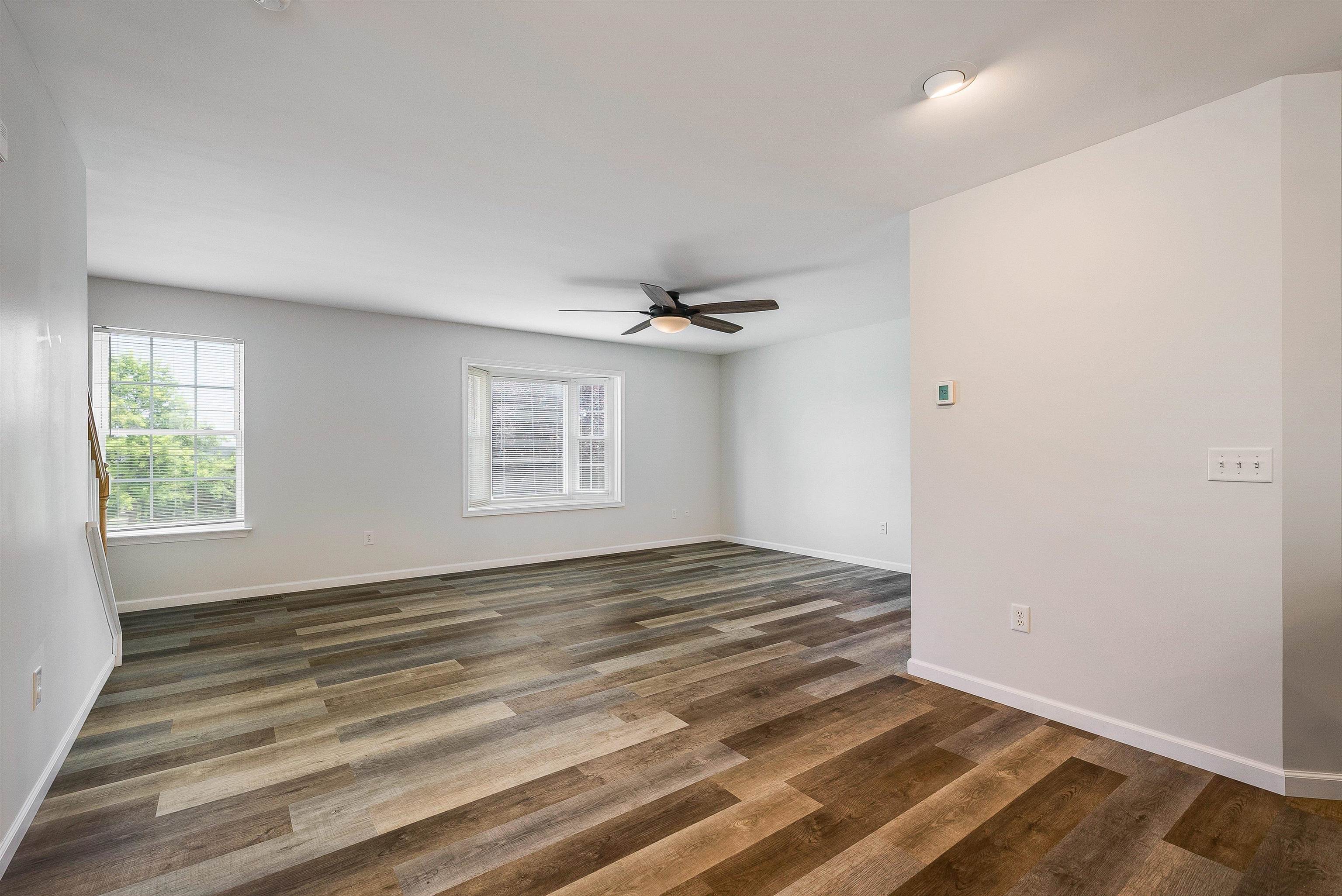533 POINTE DR