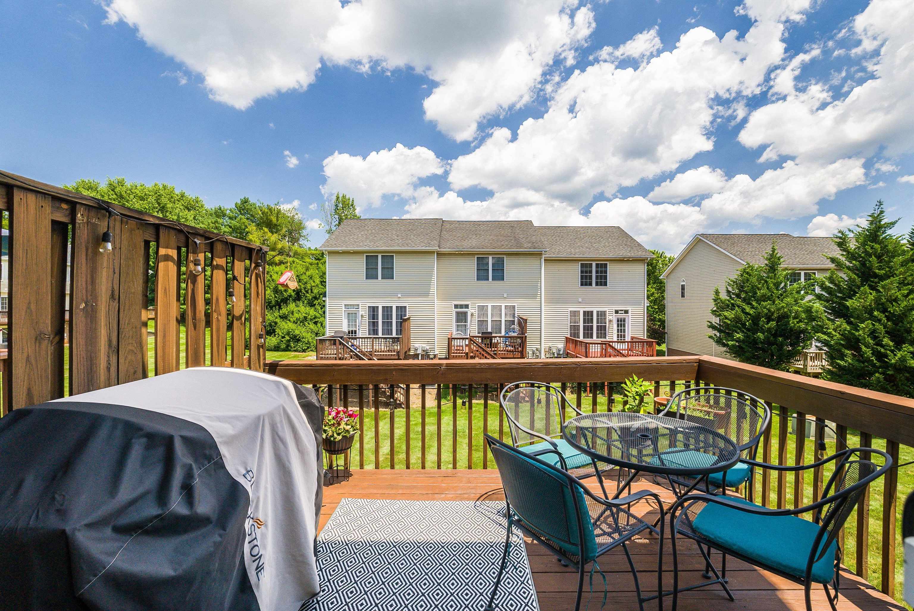 2881 TAYLOR SPRING LN