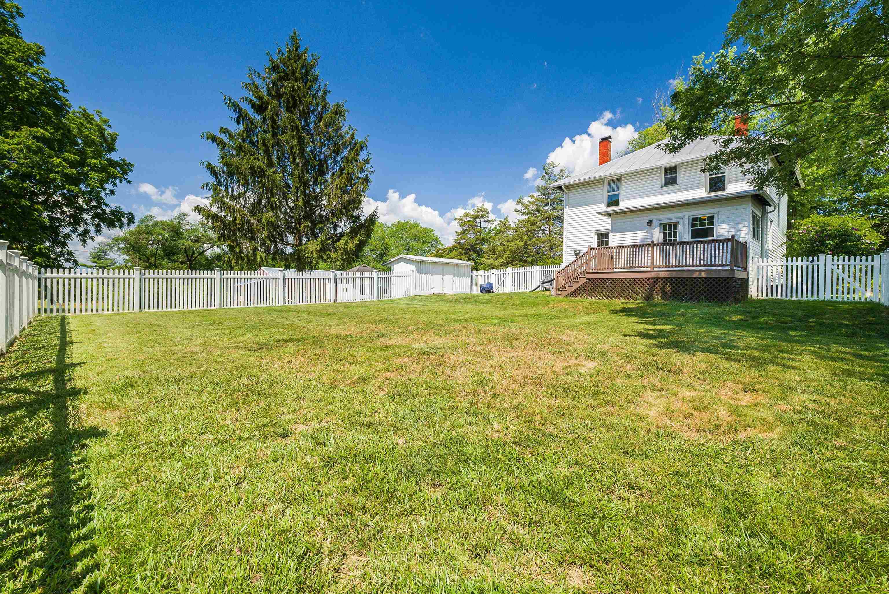3027 CROSS KEYS RD