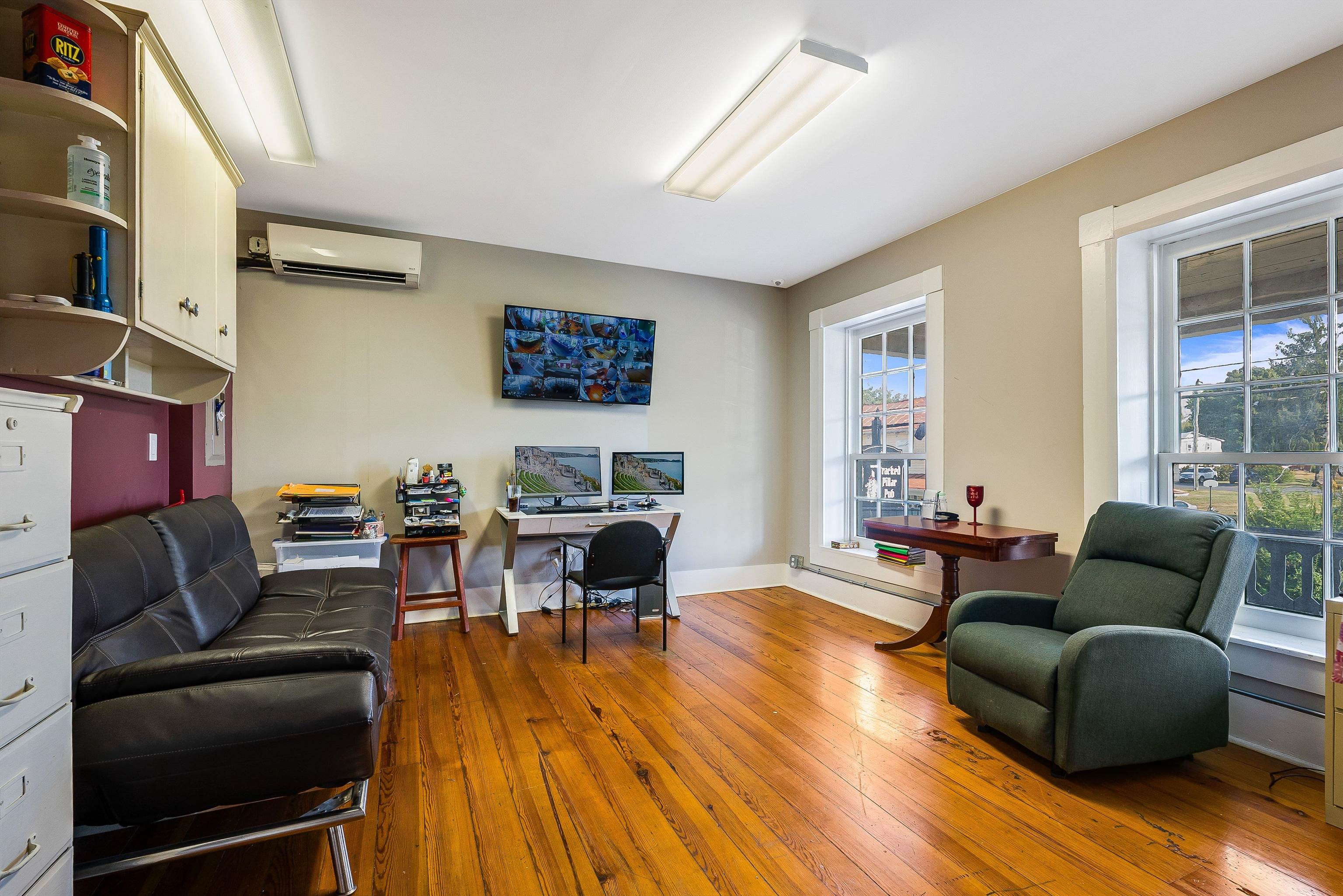 403 NORTH MAIN ST