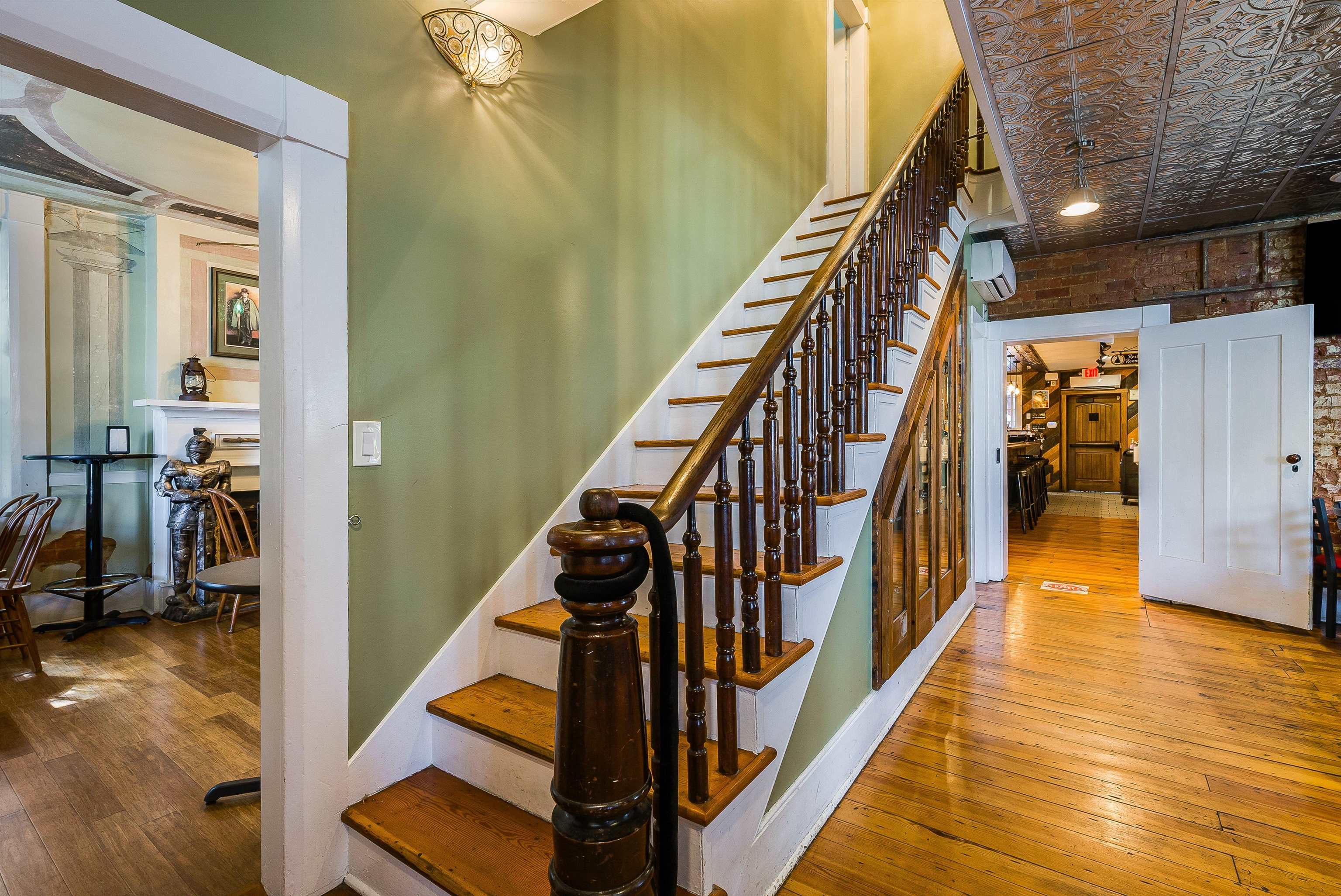403 NORTH MAIN ST