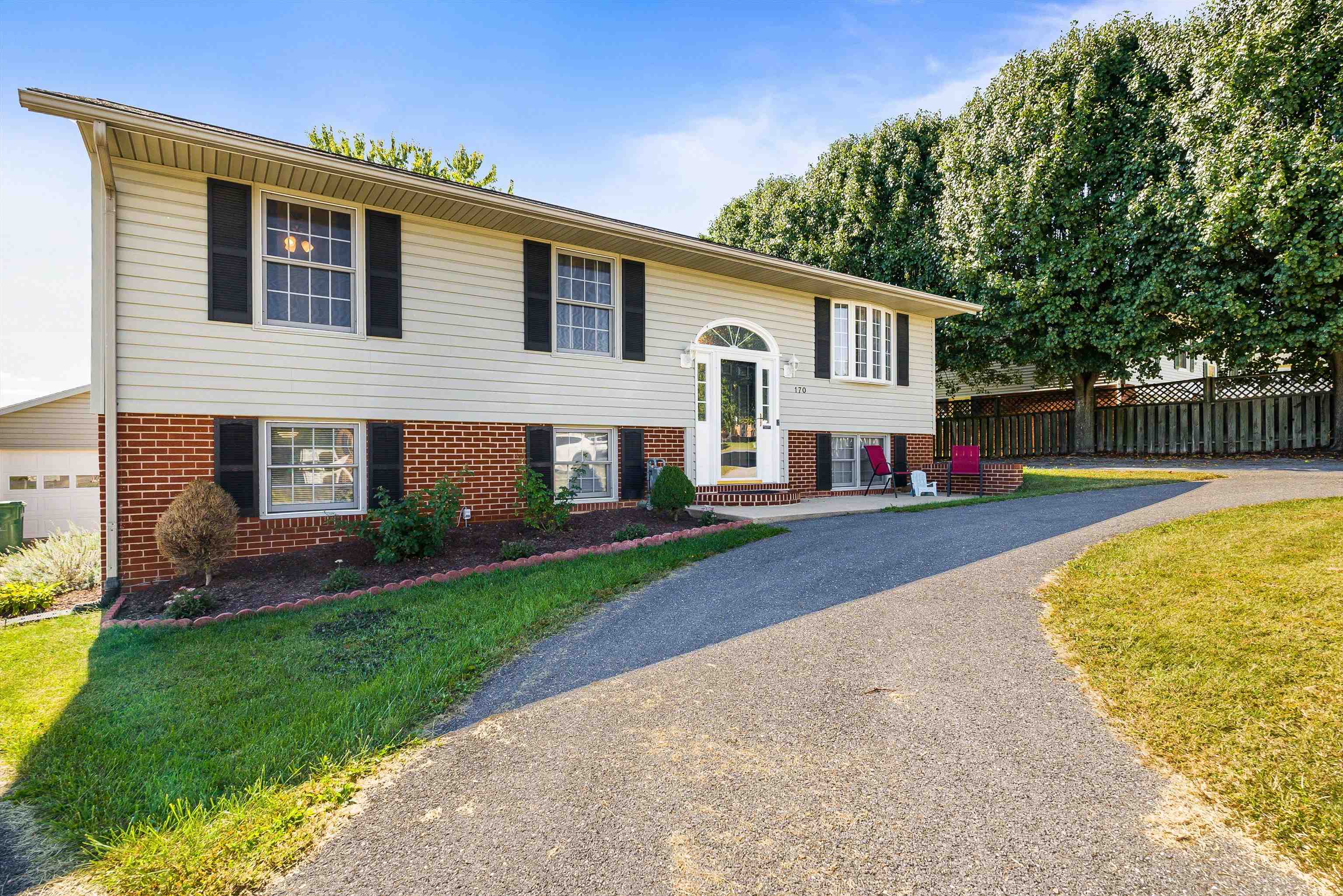 170 MORNINGSIDE DR