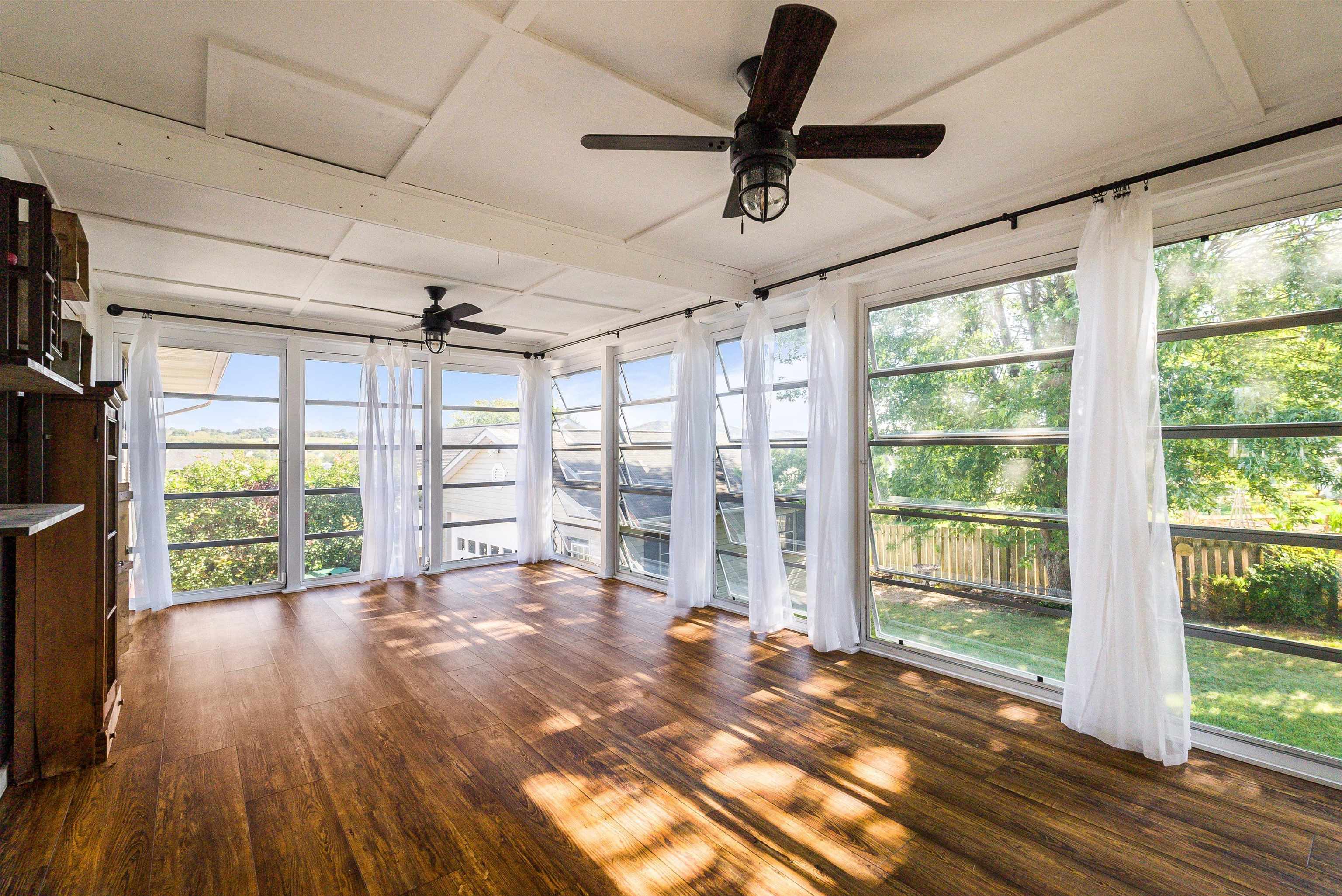 170 MORNINGSIDE DR