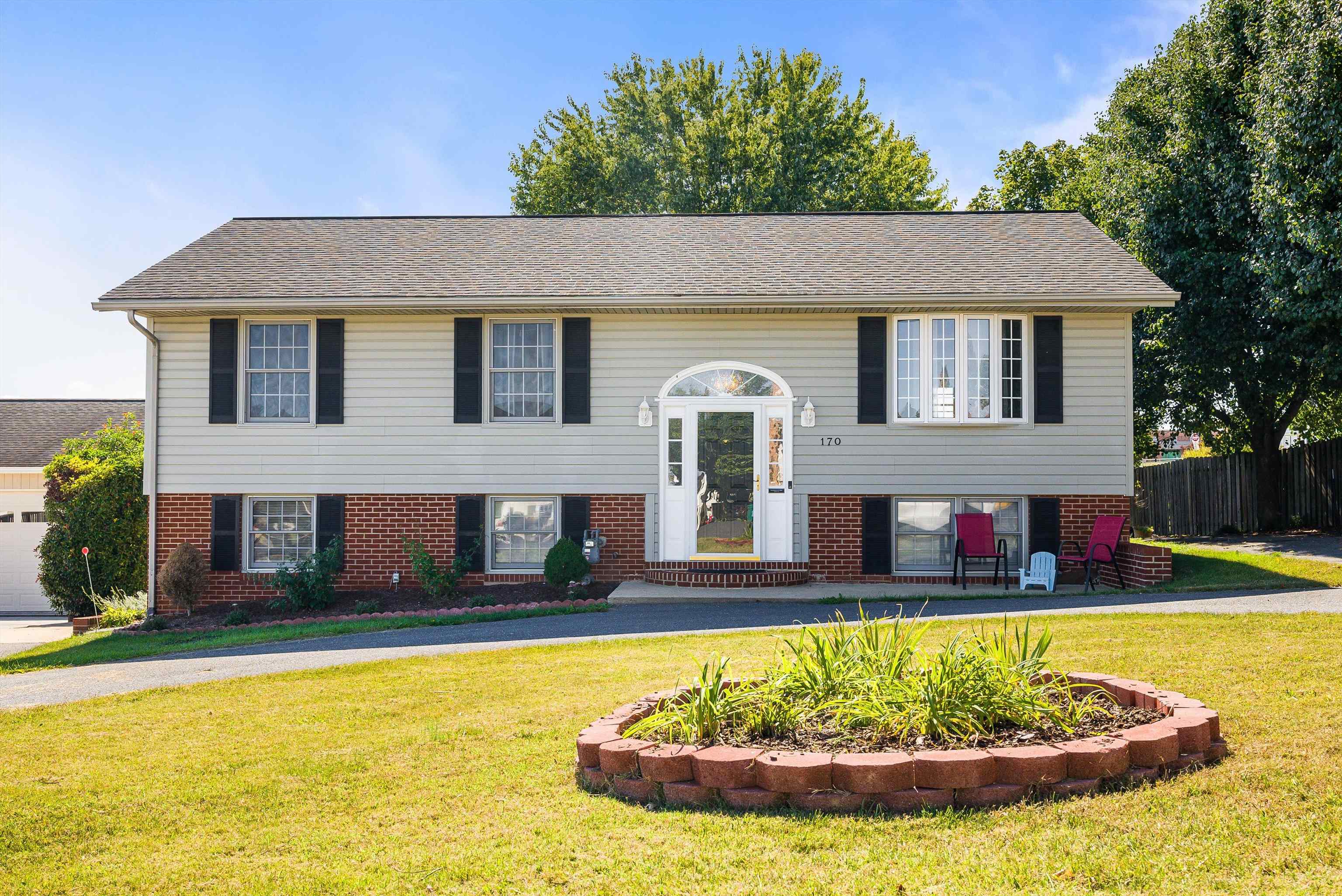 170 MORNINGSIDE DR