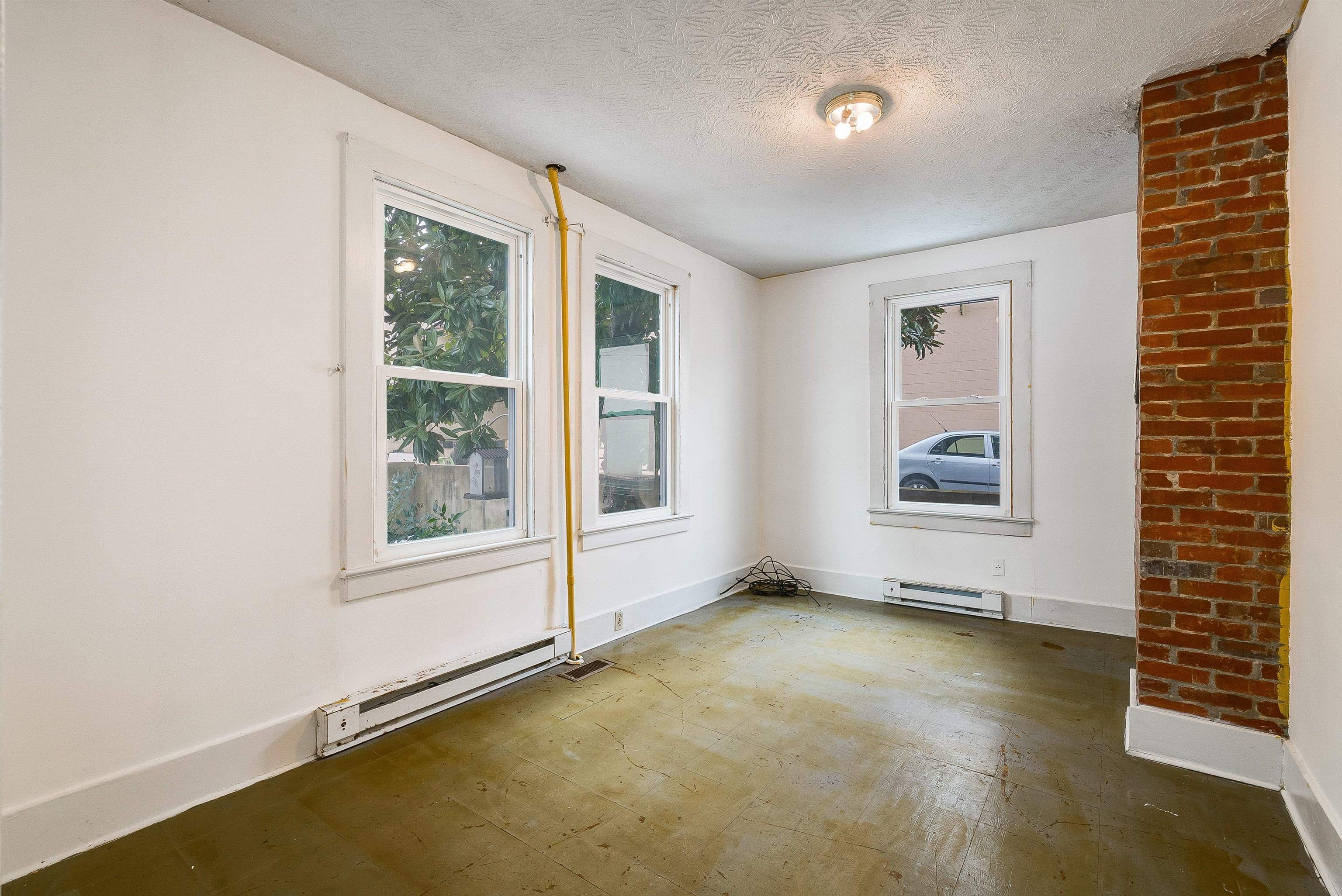 183 BLUE BELL AVE