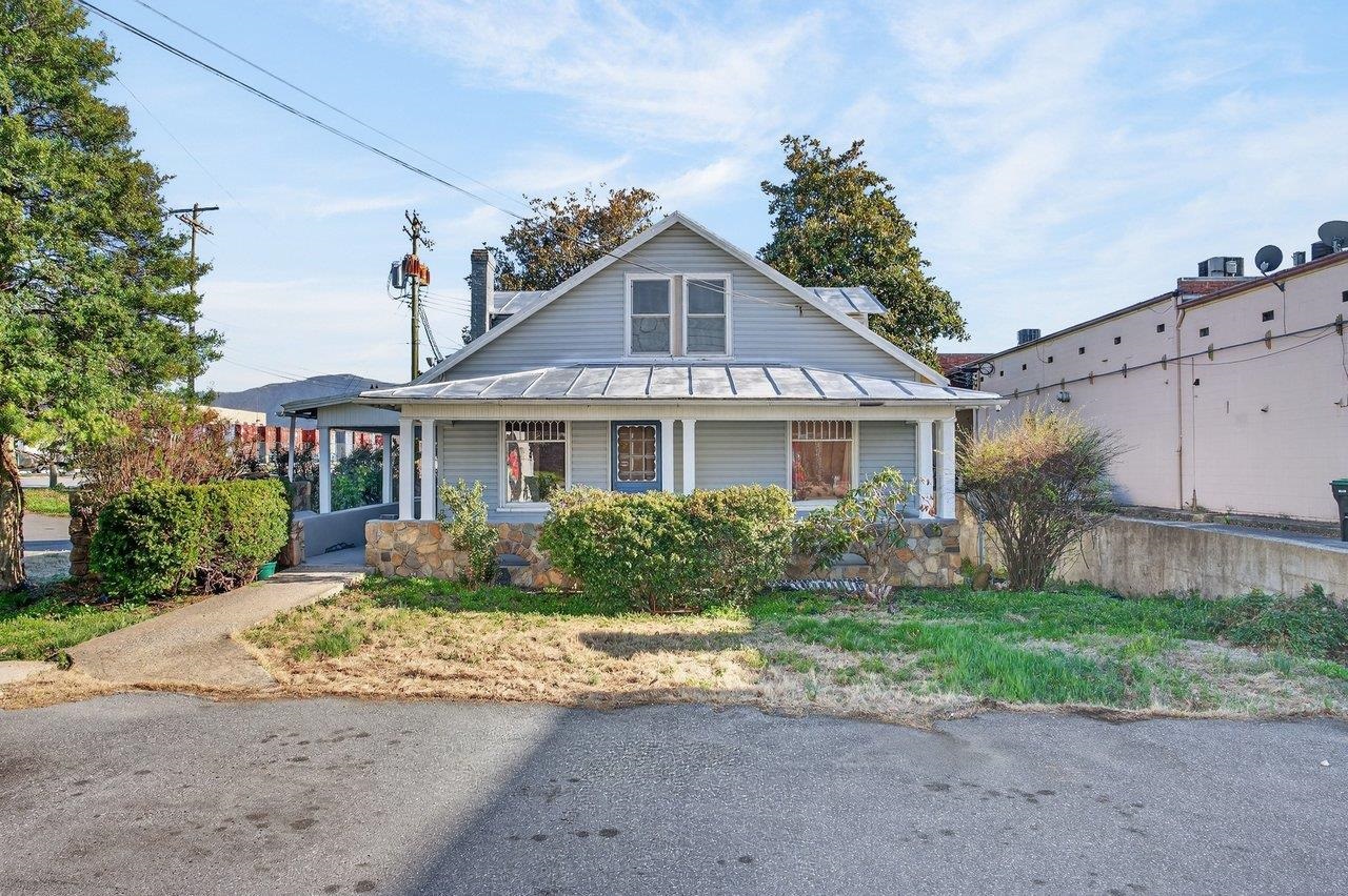 183 BLUE BELL AVE