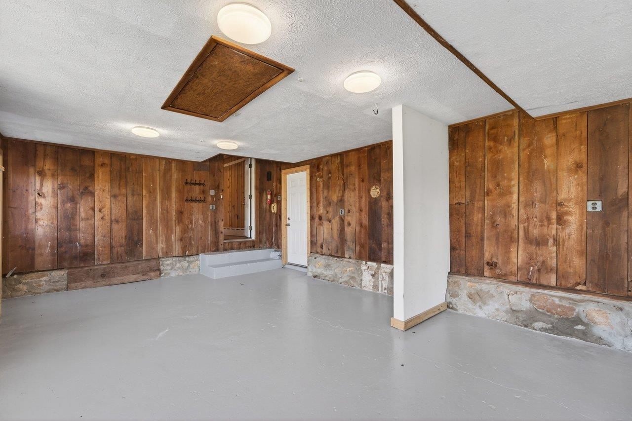 422 MECHANIC ST