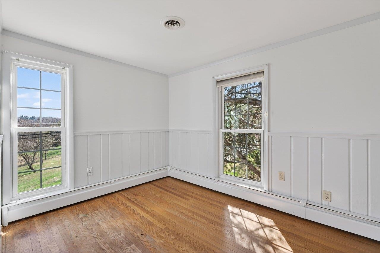 422 MECHANIC ST
