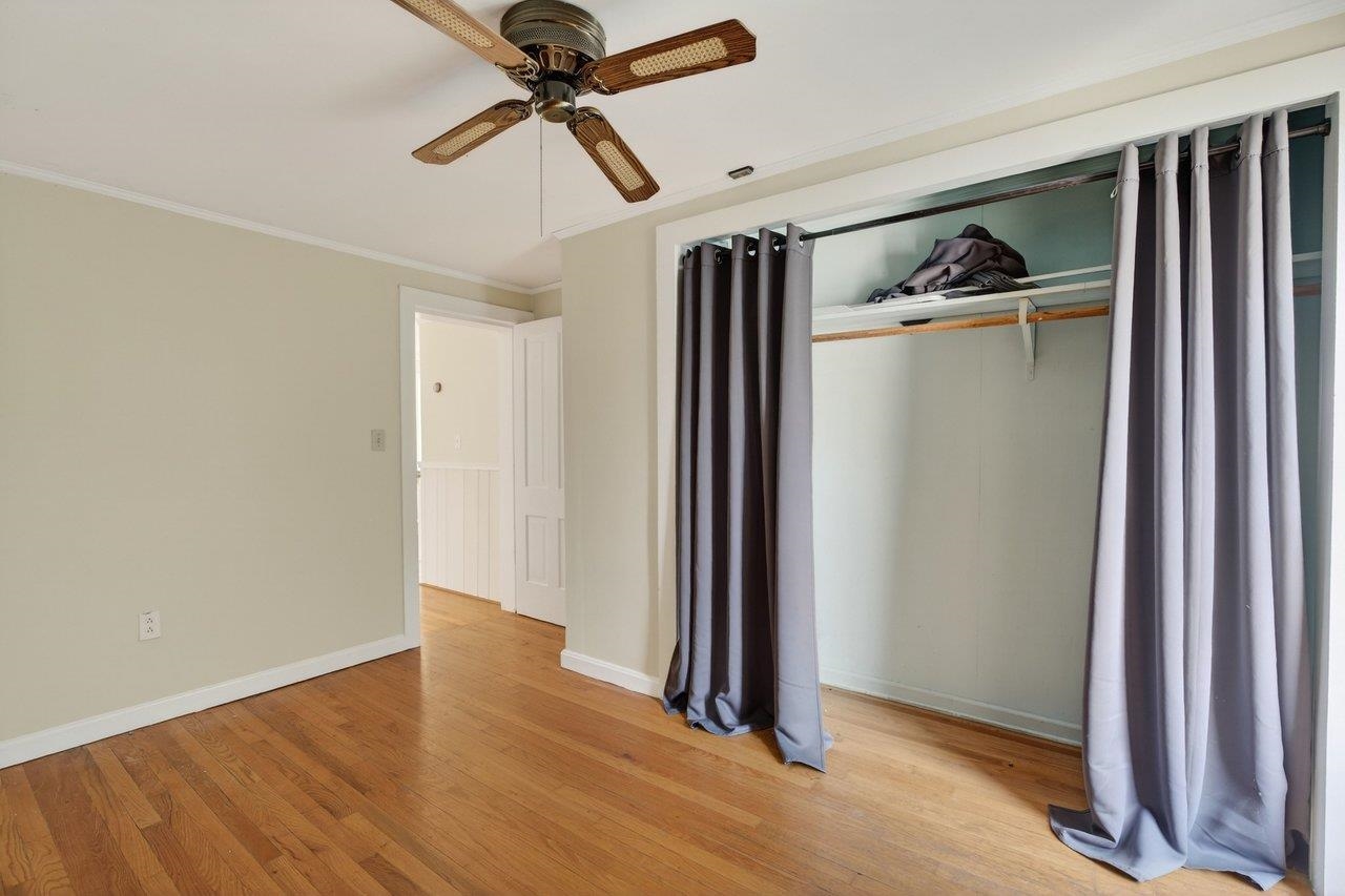 422 MECHANIC ST
