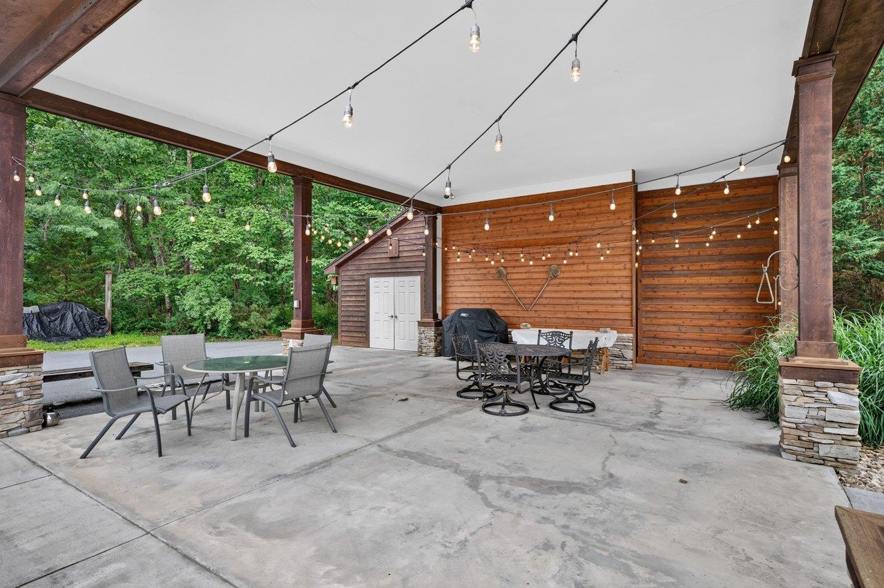 1380 BLOOMER SPRINGS RD