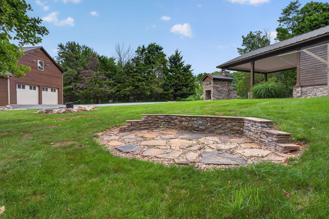 1380 BLOOMER SPRINGS RD