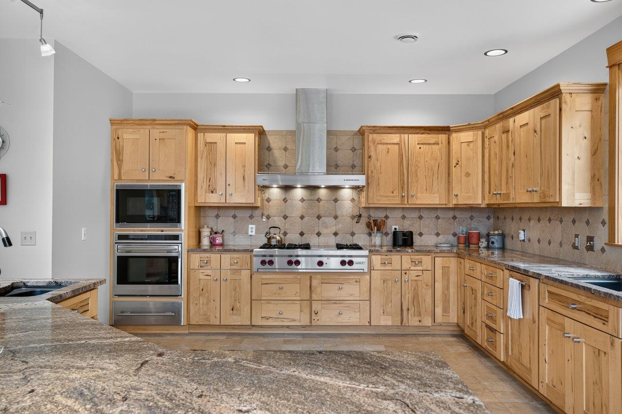 1380 BLOOMER SPRINGS RD