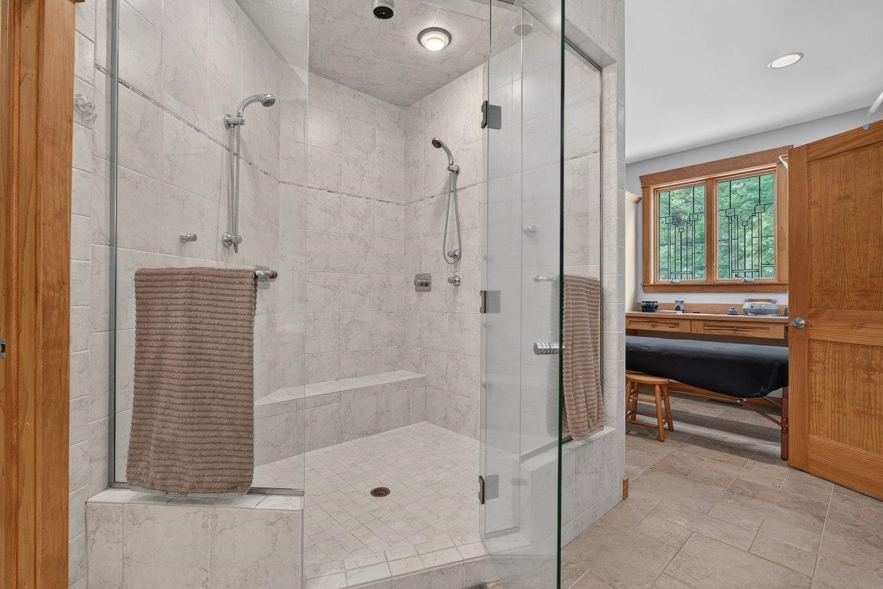 1380 BLOOMER SPRINGS RD