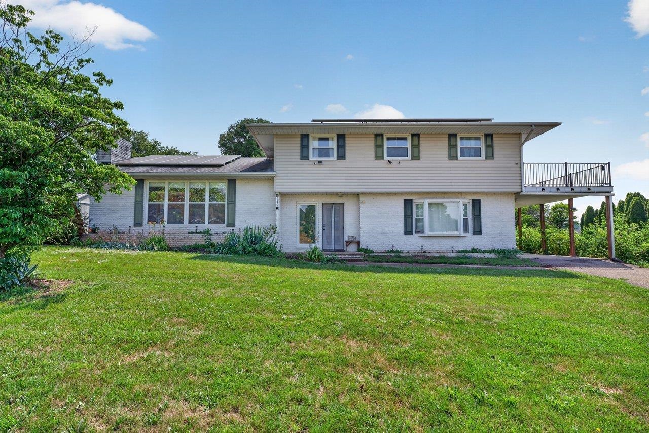 639 SILVER LAKE RD