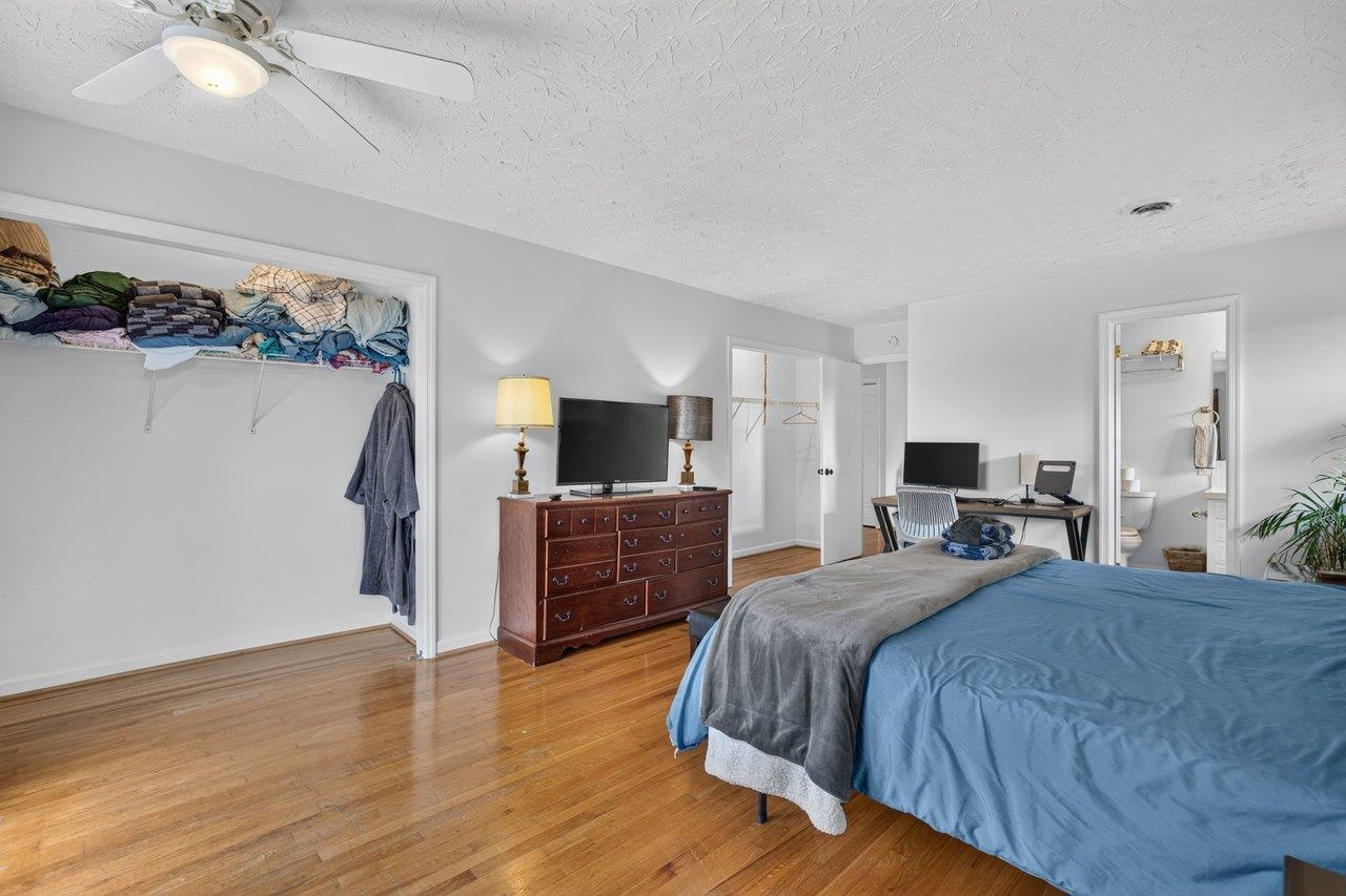 639 SILVER LAKE RD