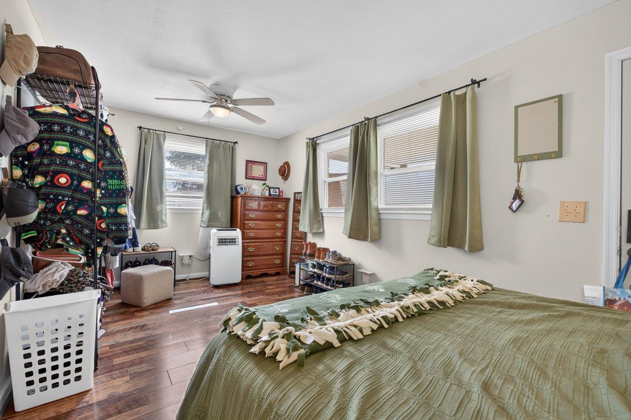 639 SILVER LAKE RD