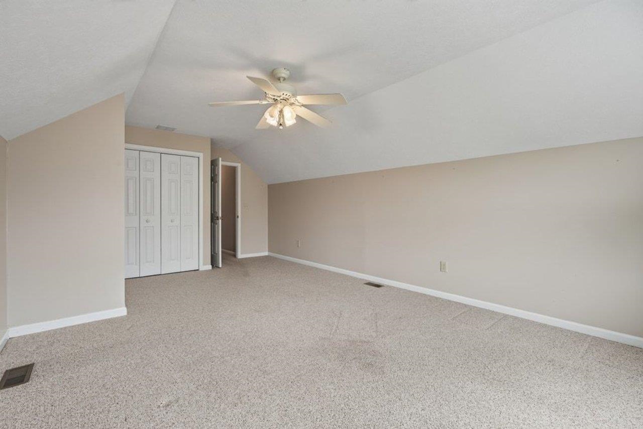 766 SUGAR MAPLE LN