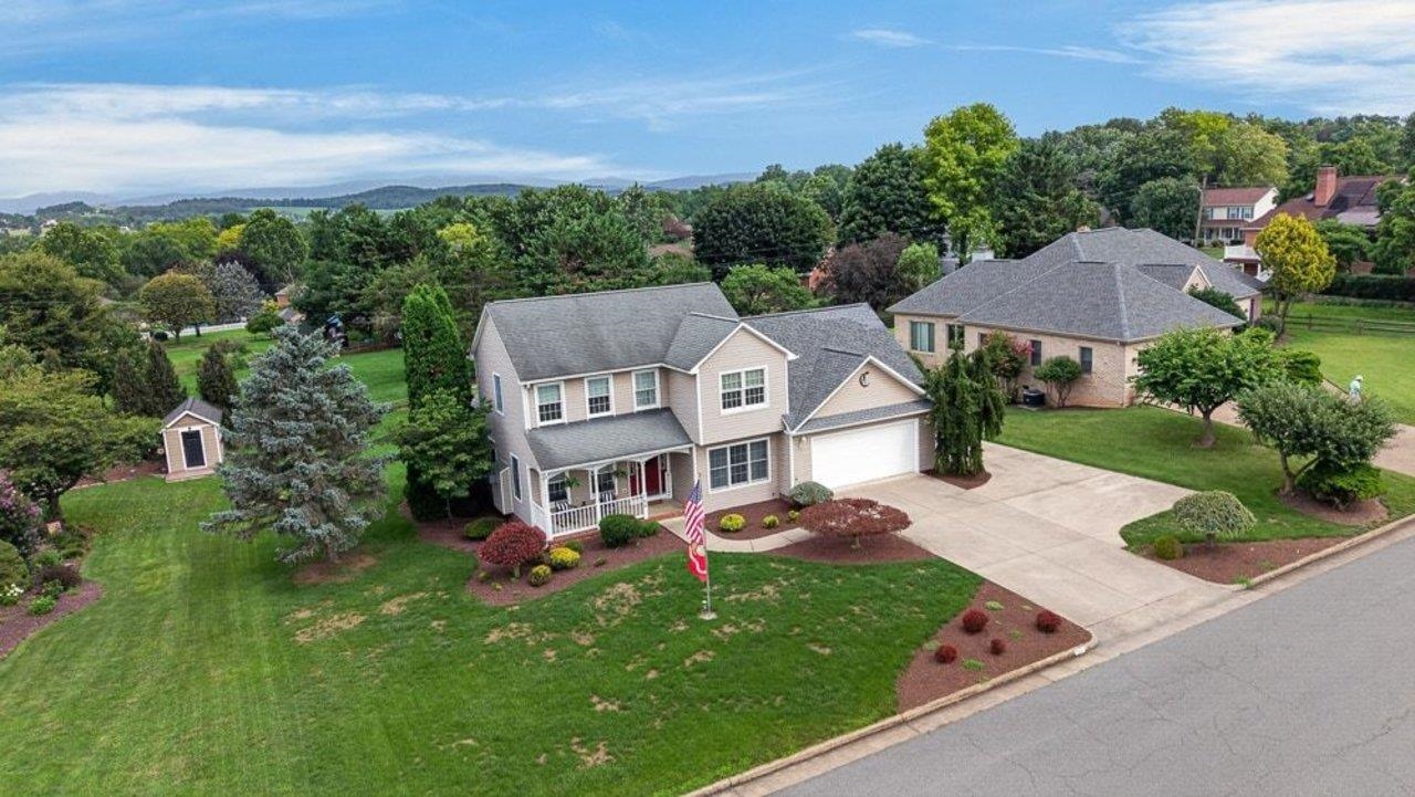 766 SUGAR MAPLE LN