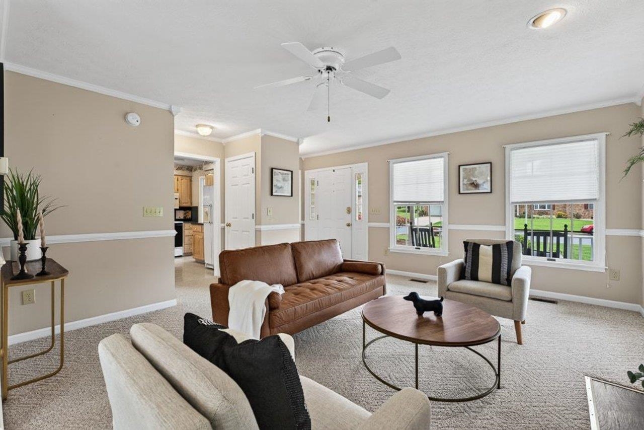 766 SUGAR MAPLE LN