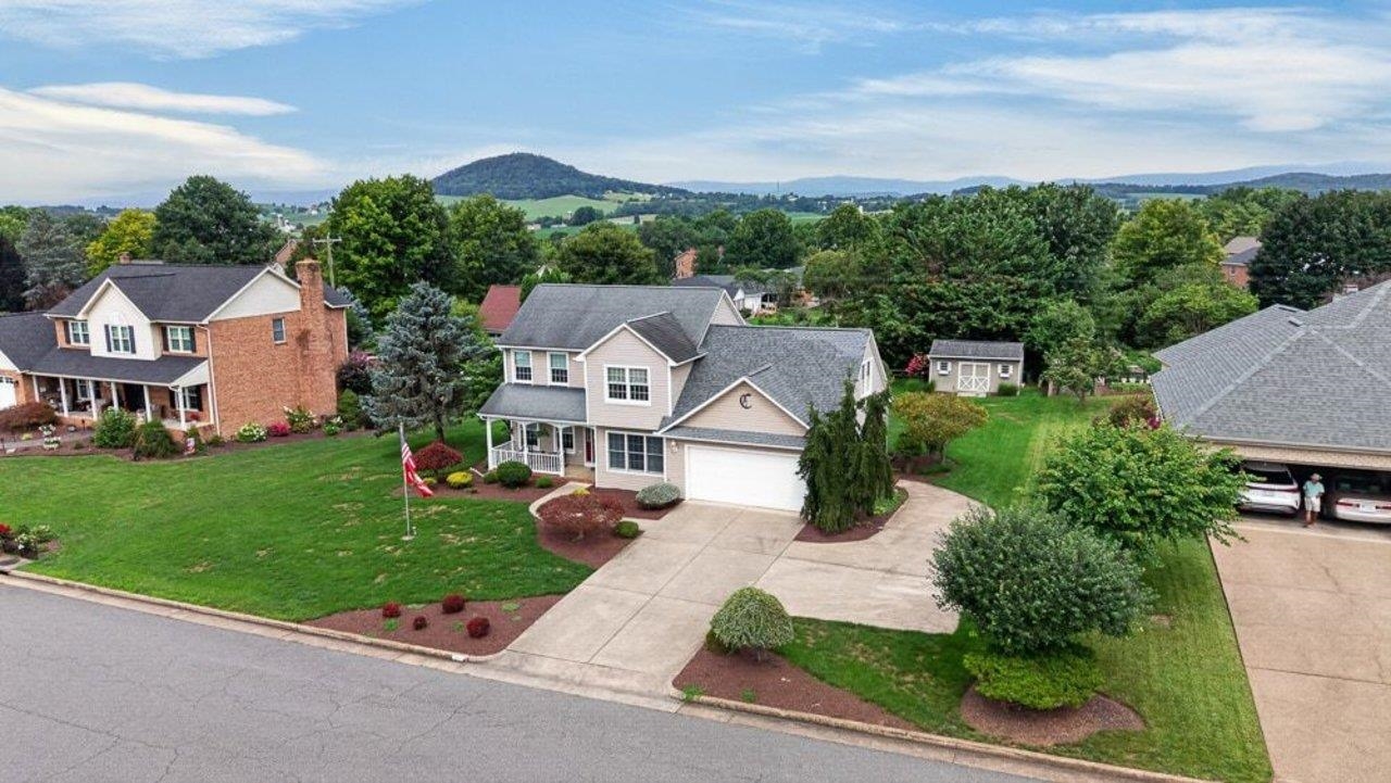 766 SUGAR MAPLE LN