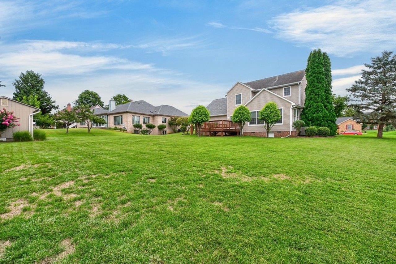 766 SUGAR MAPLE LN