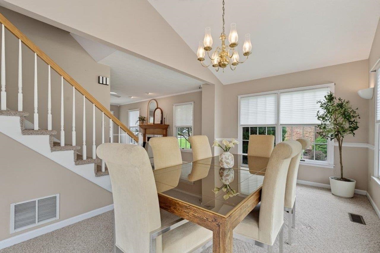 766 SUGAR MAPLE LN