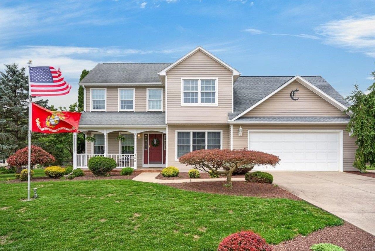 766 SUGAR MAPLE LN
