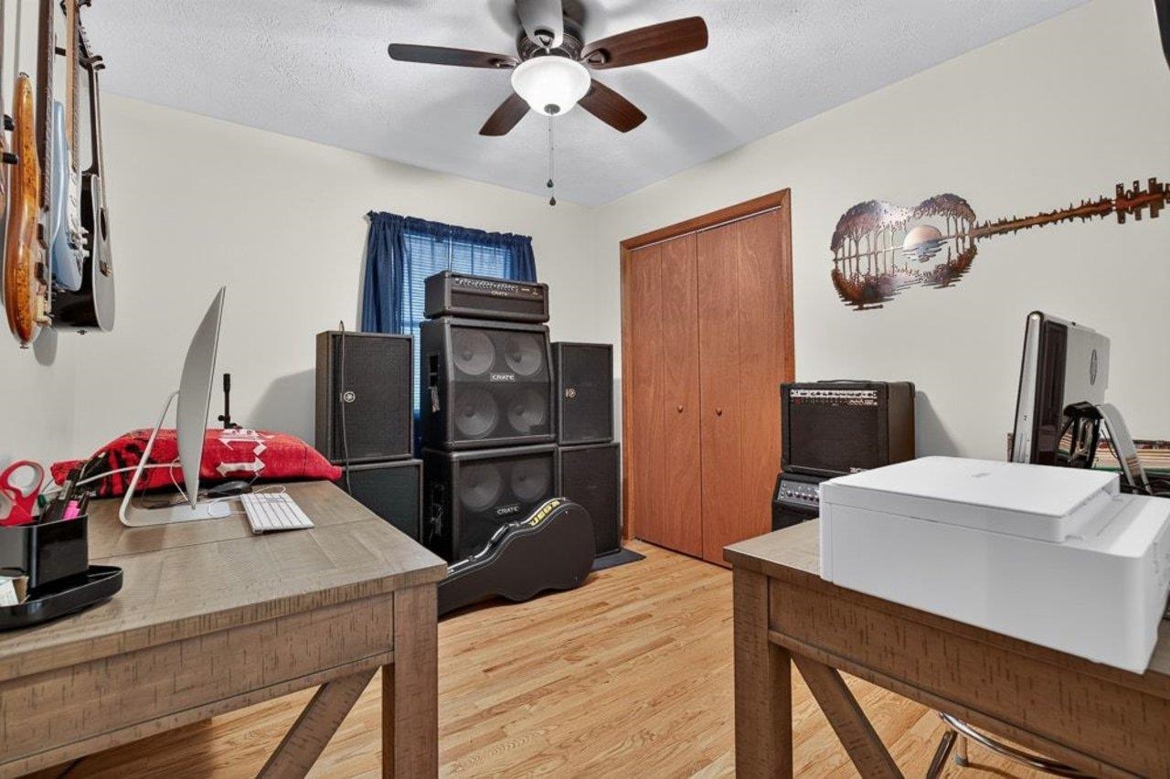 822 PARKERSBURG TPKE