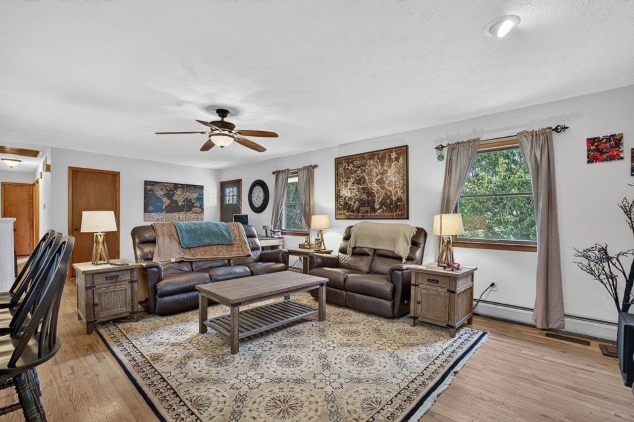 822 PARKERSBURG TPKE