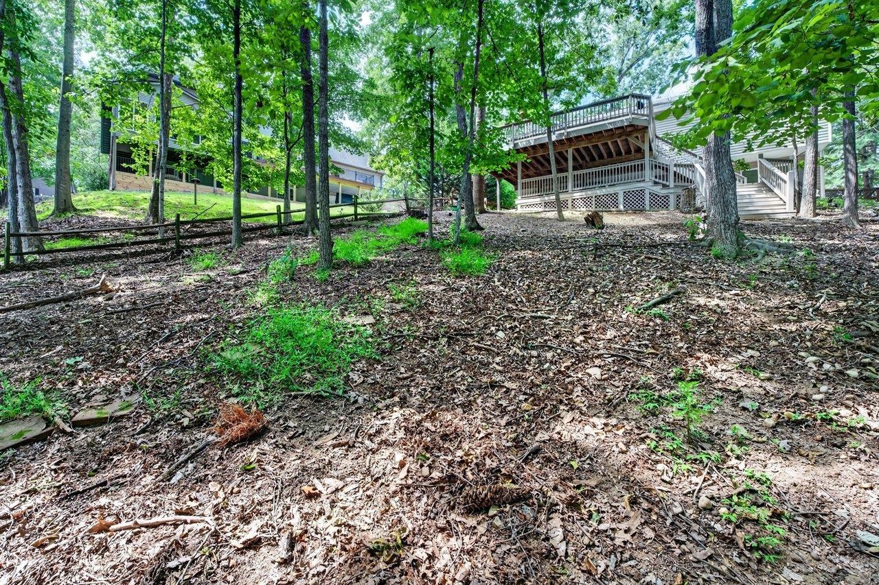430 PASSAGE LN