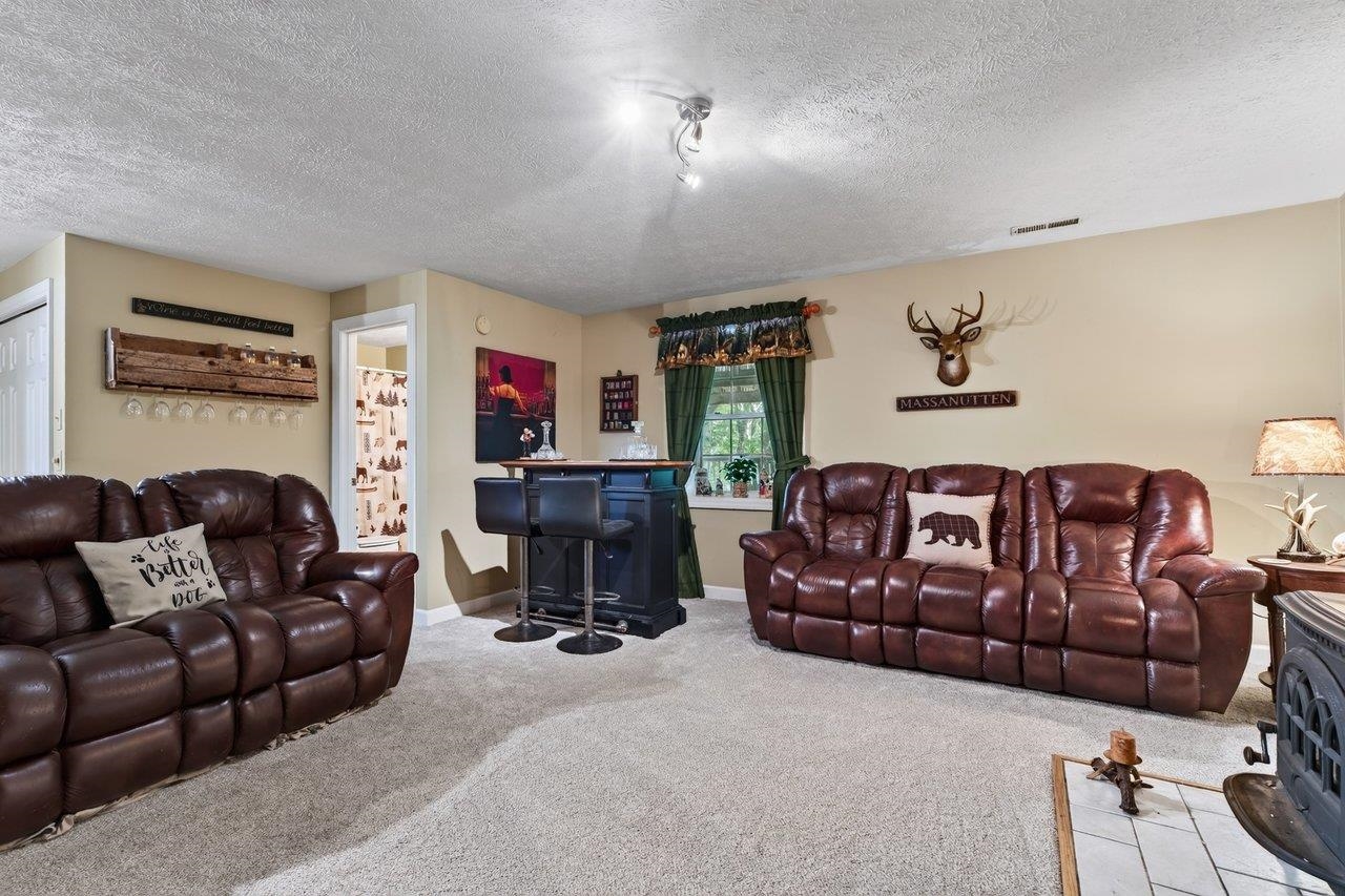 430 PASSAGE LN