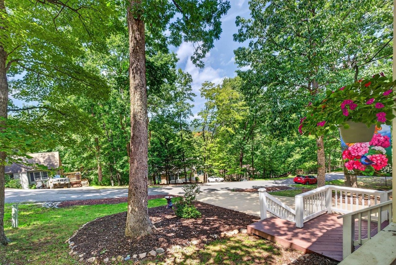 430 PASSAGE LN