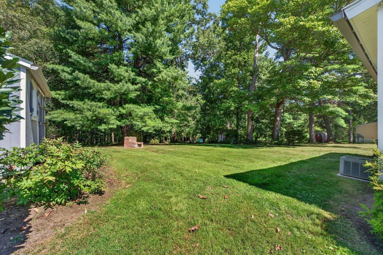 366 HERMITAGE RD