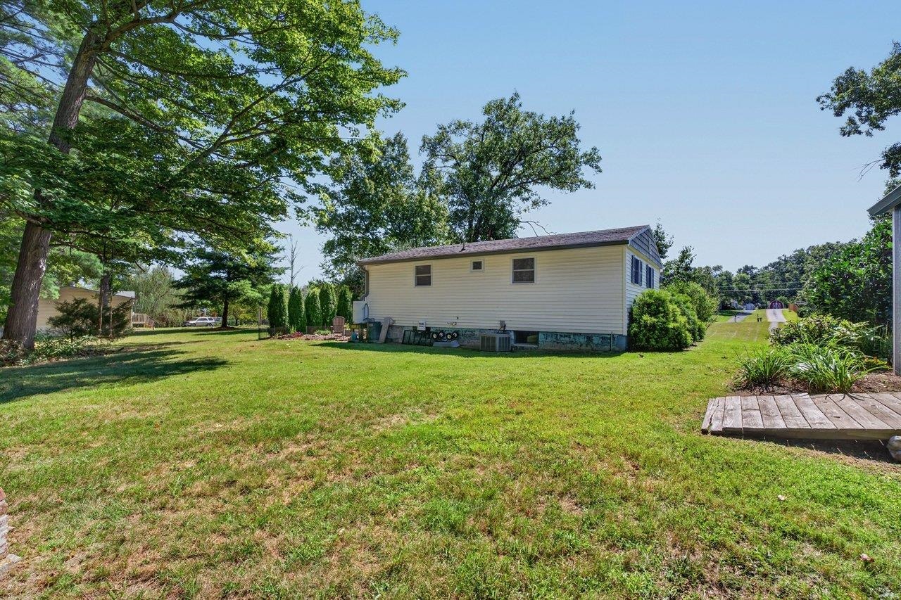 366 HERMITAGE RD
