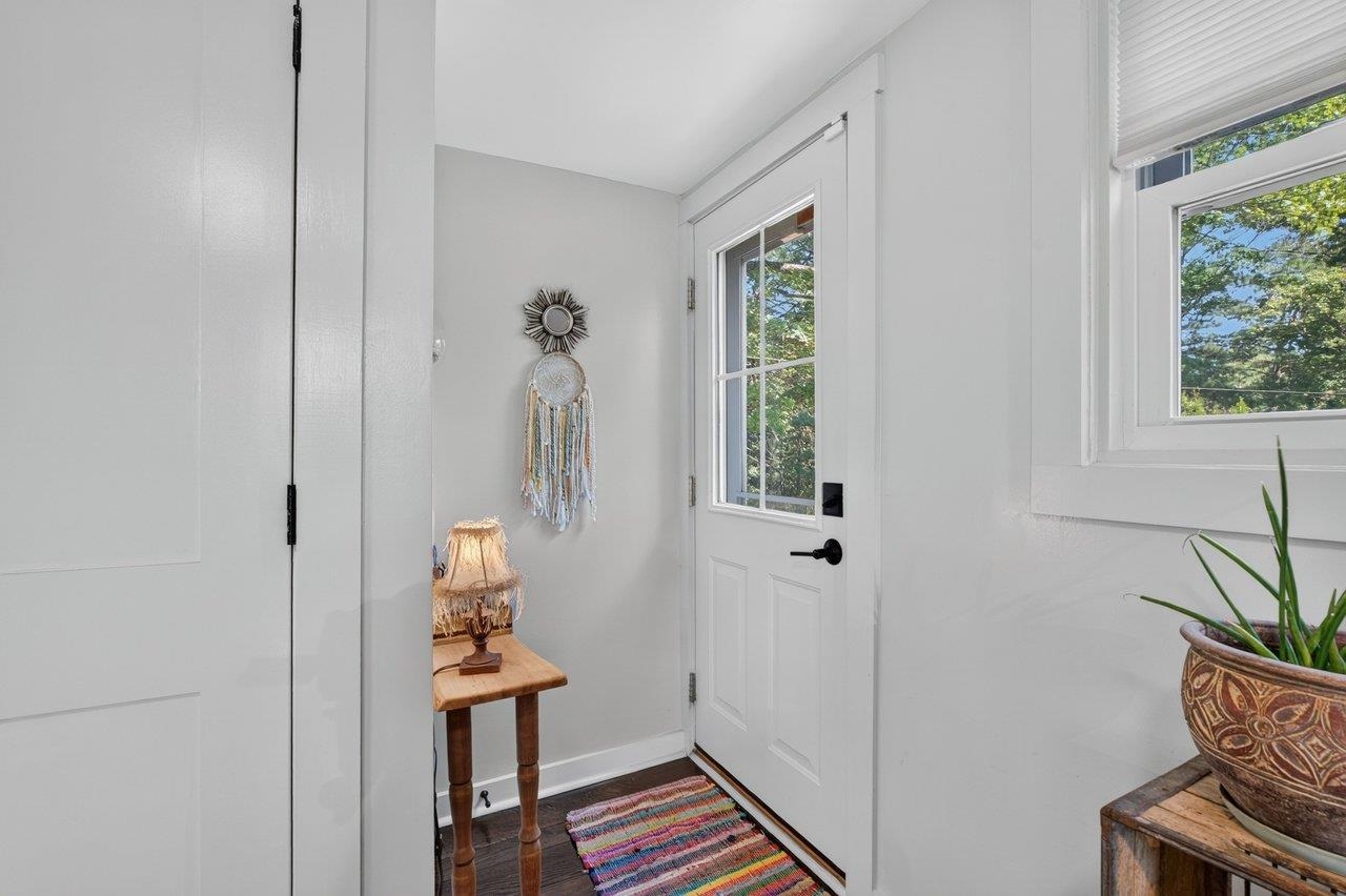 366 HERMITAGE RD