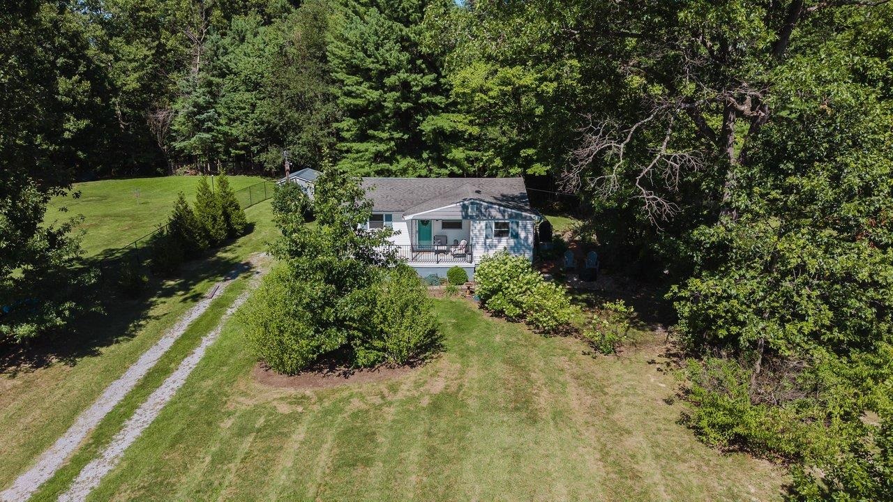 366 HERMITAGE RD